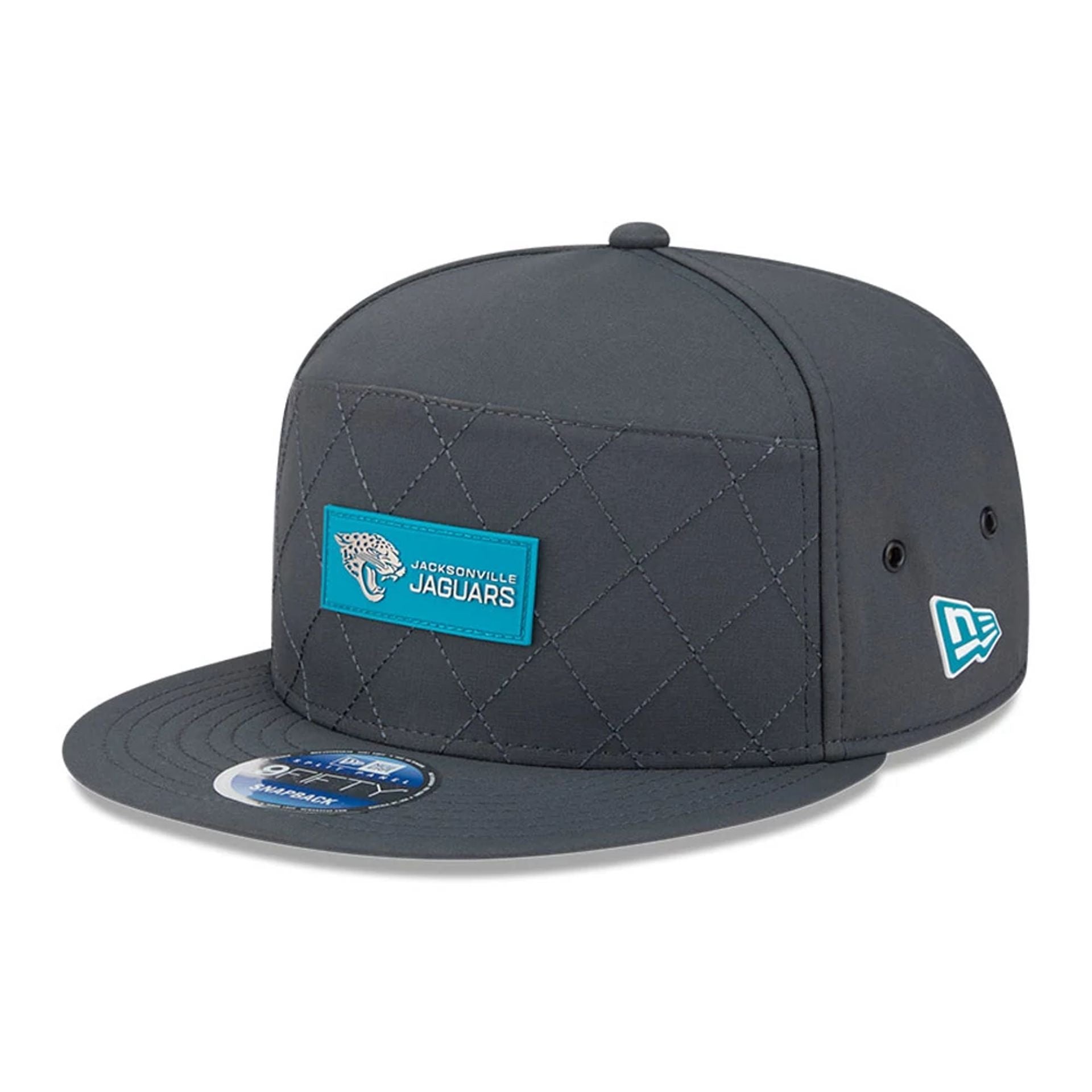 This is a Jacksonville Jaguars NFL Sideline Charcoal 9FIFTY Split Panel Snapback Adjustable Cap 1