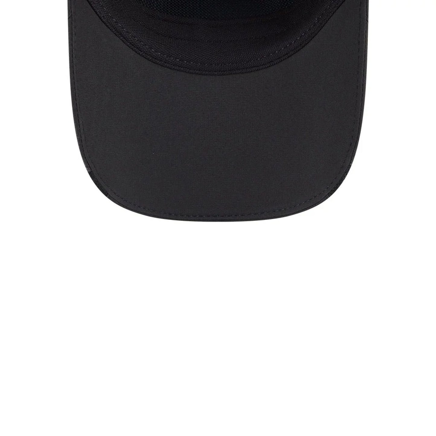 This is a New York Jets NFL Sideline 2025 Black Runner Adjustable Cap 7