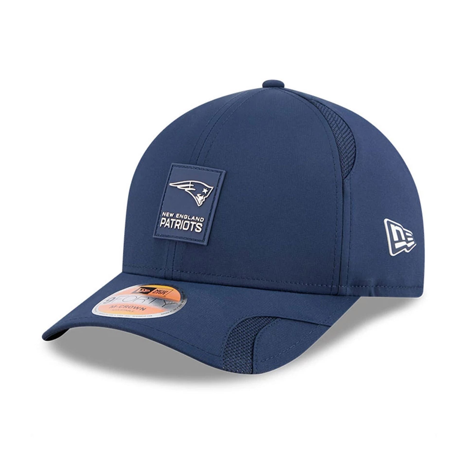 This is a New England Patriots NFL Sideline 2025 Dark Blue 9FORTY M-Crown Adjustable Cap 1