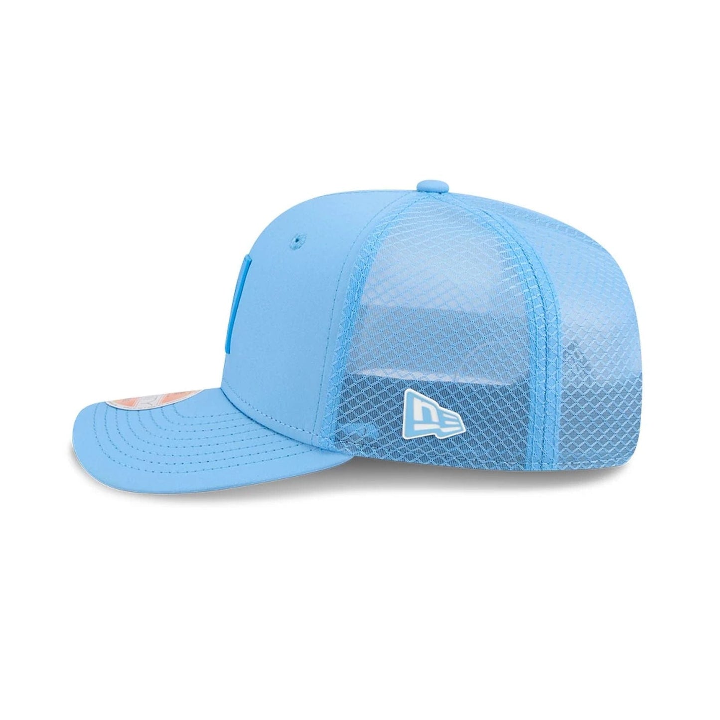 This is a NFL Oilers NFL Sideline 2025 Pastel Blue 9SEVENTY Trucker Stretch Snap Adjustable Cap 7