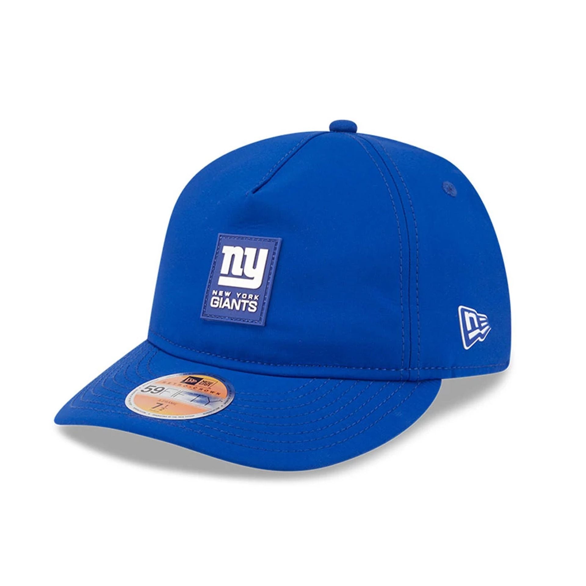 This is a New York Giants NFL Sideline 2025 Blue Retro Crown 59FIFTY Fitted Cap 1