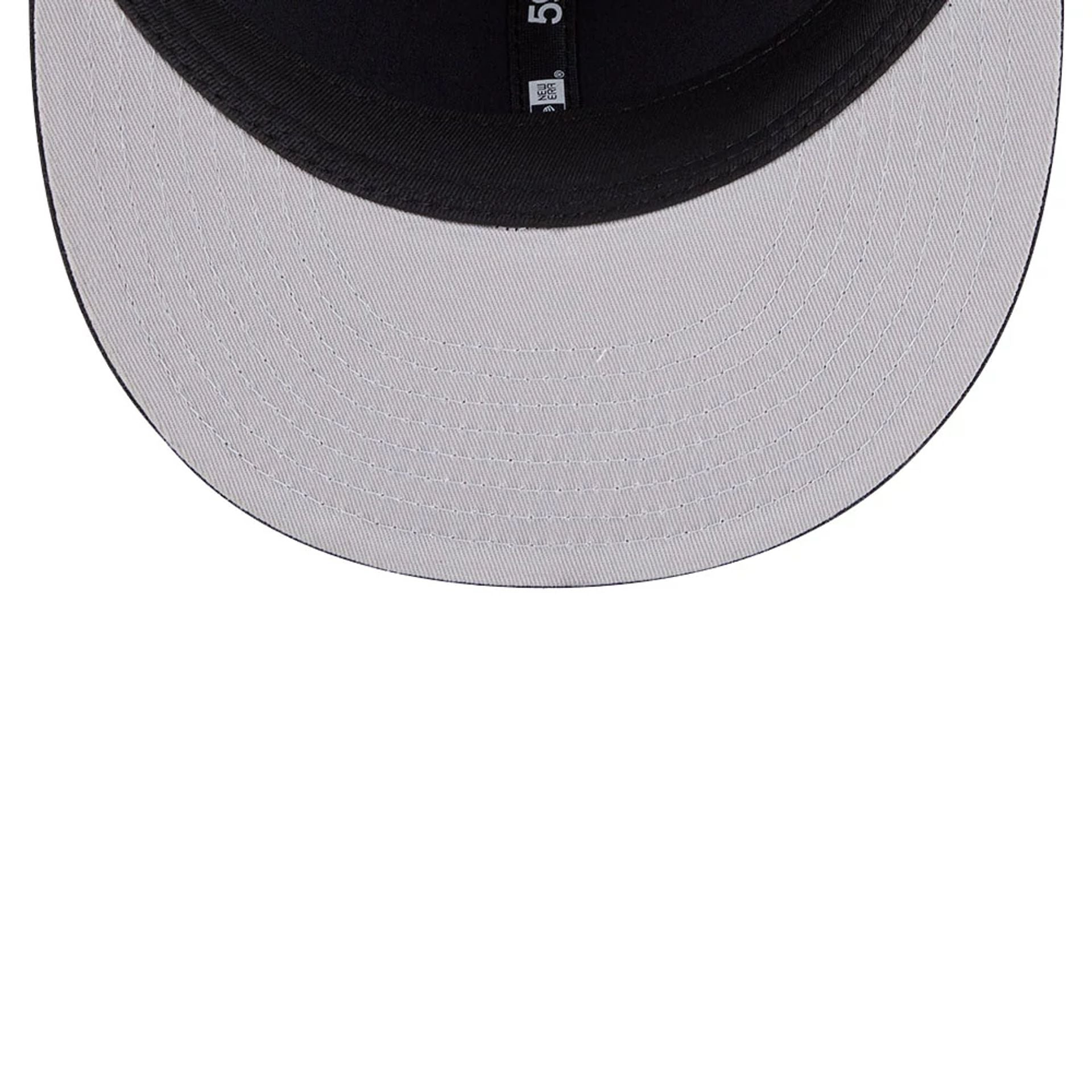 This is a New Era Earth Day Black Retro Crown 59FIFTY Fitted Cap 2