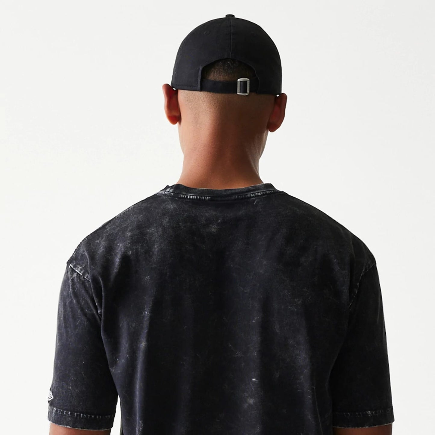 The Male model is wearing Batman 1989 Black T-Shirt 7