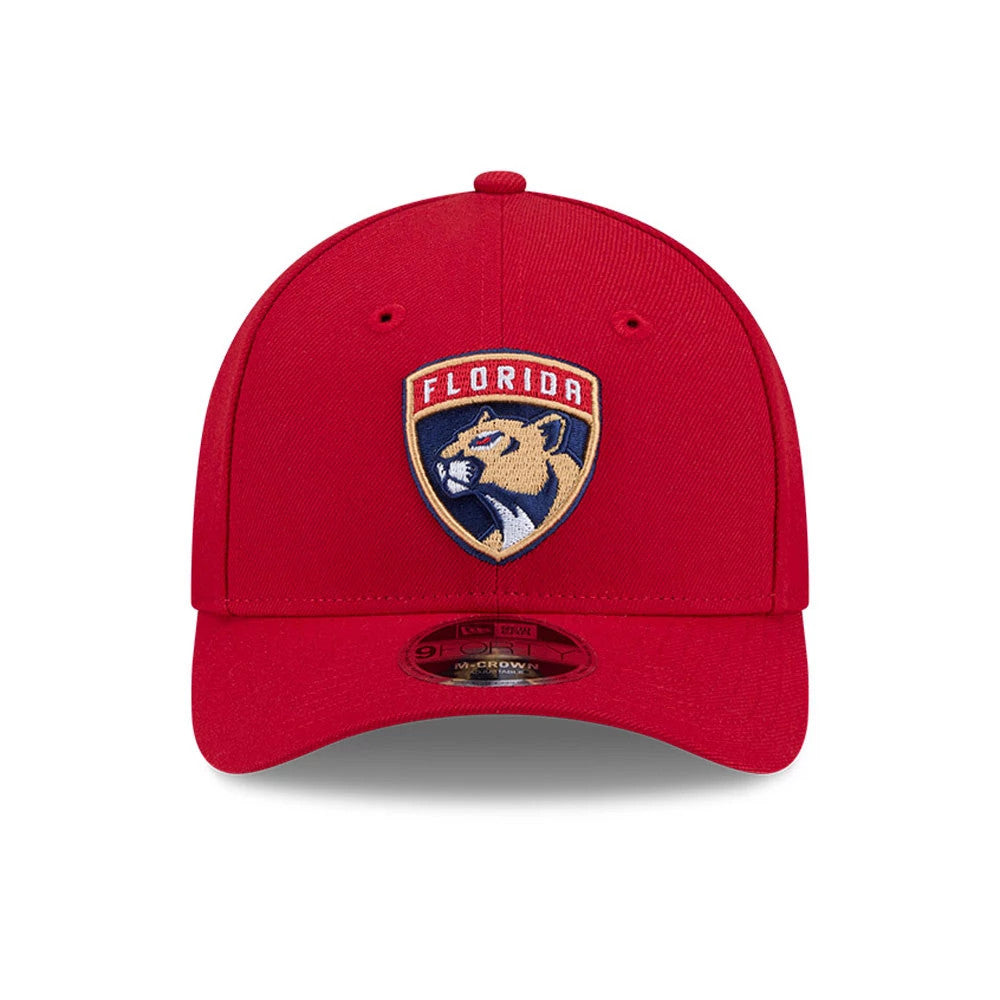 Florida Panthers NHL Team Red New Era 9FORTY M-Crown Adjustable Cap, front view showing the raised embroidered logo on the structured red crown with a curved visor and a 9FORTY size sticker on top.