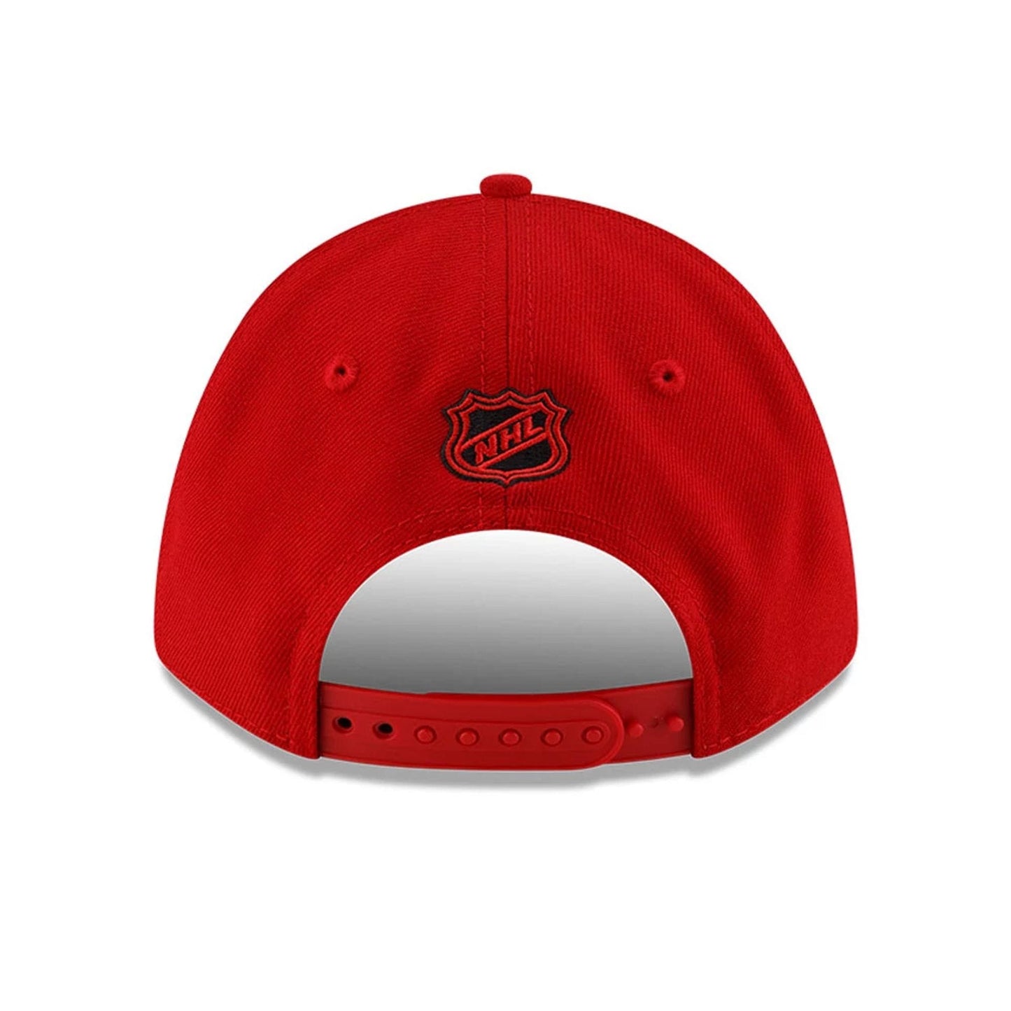 This is a Chicago Blackhawks NHL Team Red 9FORTY M-Crown Adjustable Cap 7