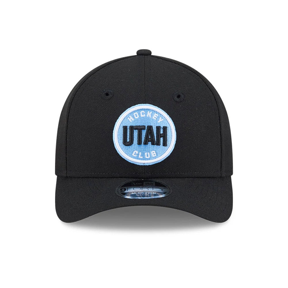 Utah Mammoth NHL Team Black New Era 9FORTY M-Crown Adjustable Cap, front view showing a raised blue and black embroidered circular Utah Hockey Club logo on the black crown, with a 9FORTY size sticker on the curved black visor.