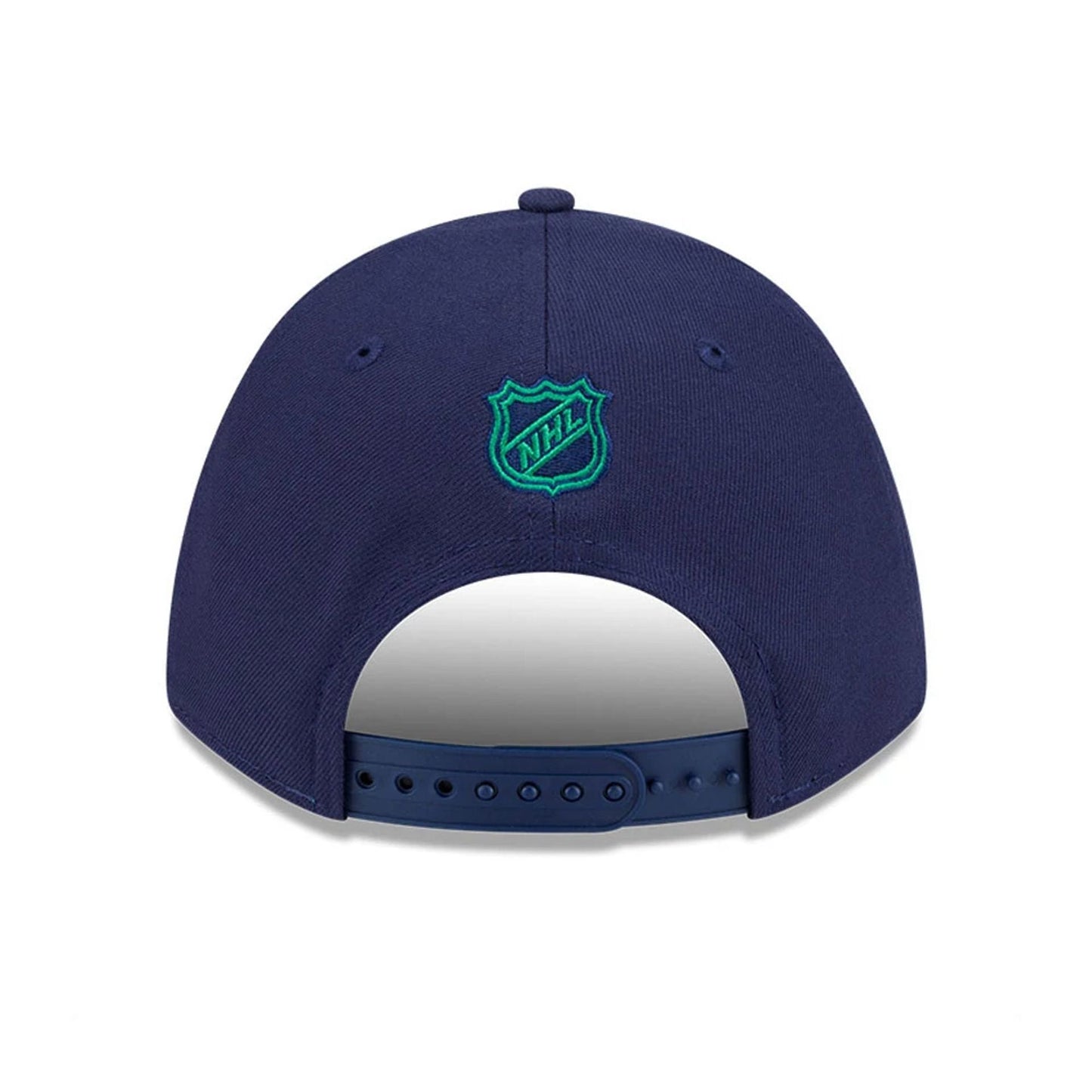 This is a Hartford Whalers NHL Team Navy 9FORTY M-Crown Adjustable Cap 7