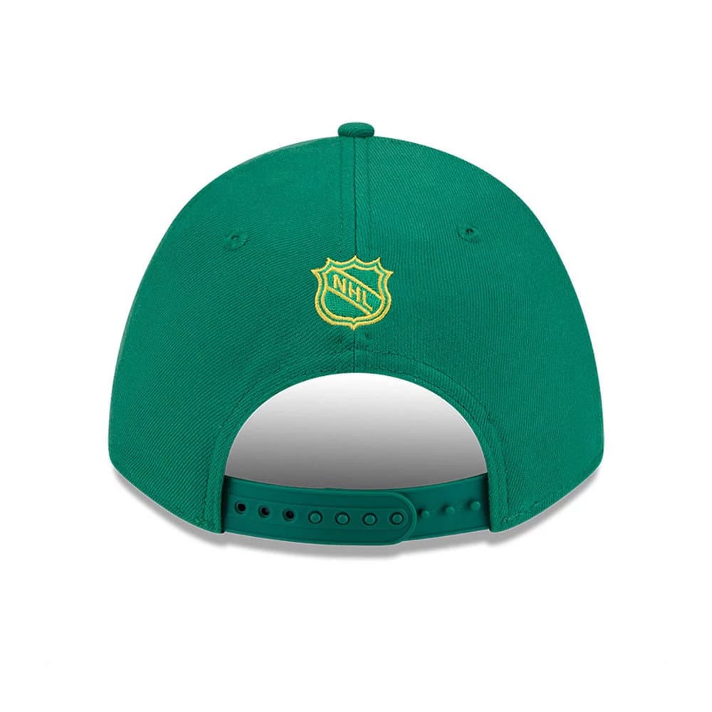 Minnesota North Stars NHL Team Green New Era 9FORTY M-Crown Adjustable Cap, rear view showing the gold embroidered NHL shield logo at the centre, positioned above the adjustable green strap on the structured green crown.