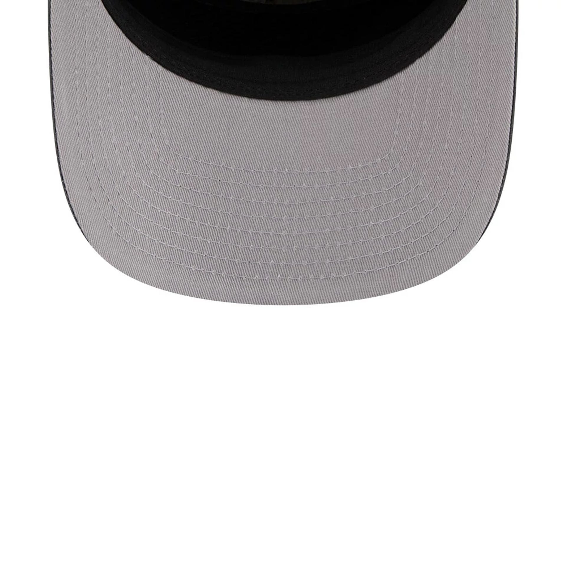 This is a Chicago White Sox MLB Nylon Open Grey 19TWENTY Adjustable Cap 2