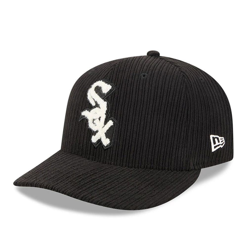 Chicago White Sox MLB Chenille Pop Black New Era 59FIFTY Fitted Cap, three-quarter view showing the white raised chenille Sox logo on the front panel, with a matching black ribbed visor and the New Era flag logo on the left side.
