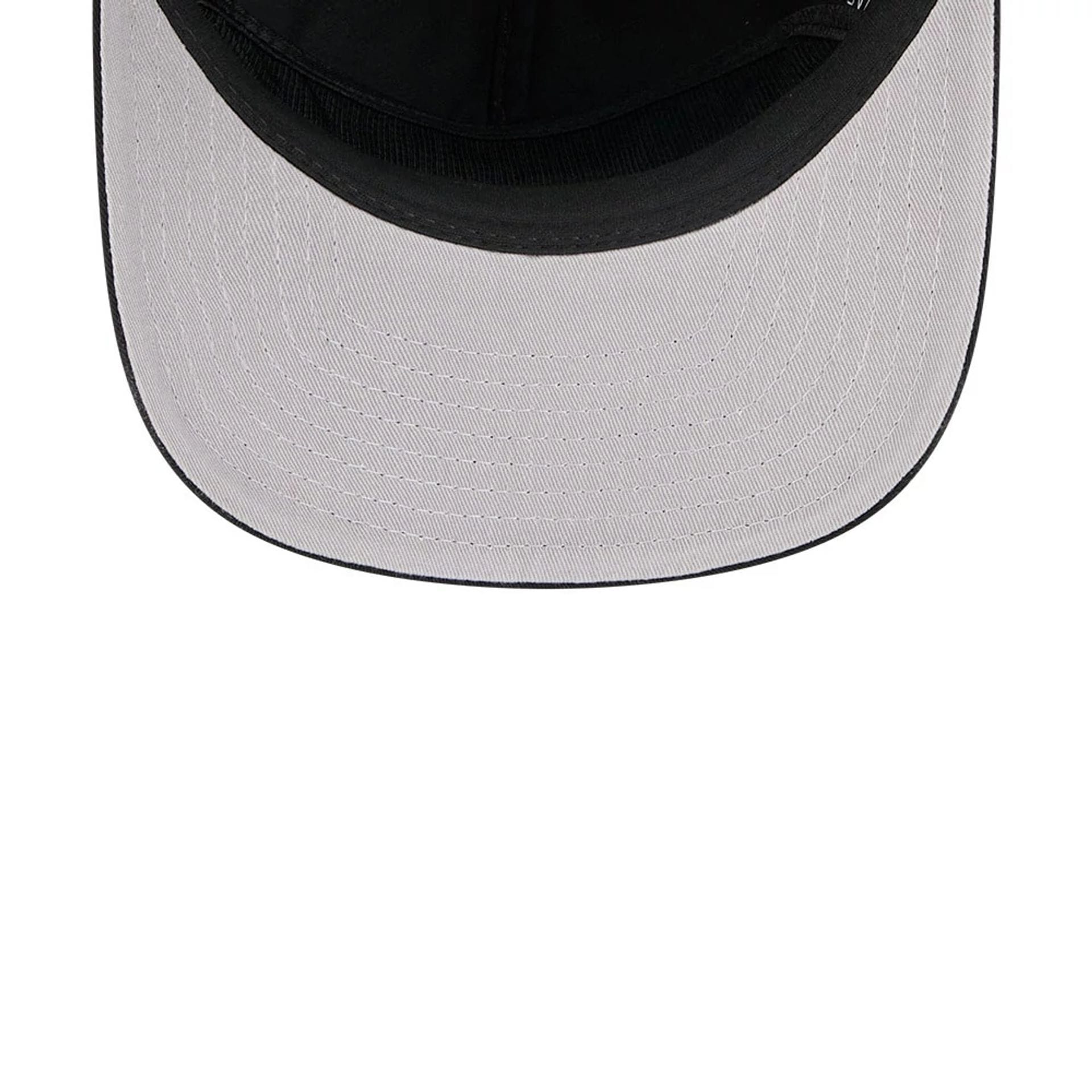Pictured is this MLB Championship San Francisco Giants 19TWENTY cap in black. 2