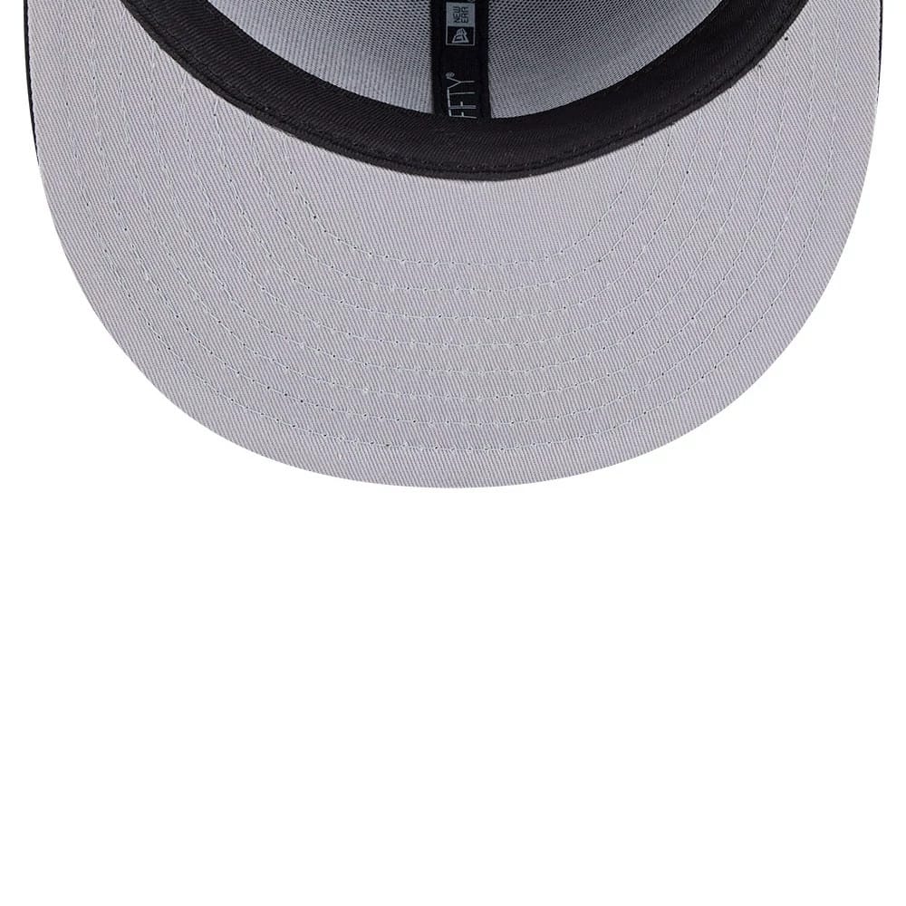This is a Athletics MLB Classic Black Dogear 59FIFTY Fitted Cap 2