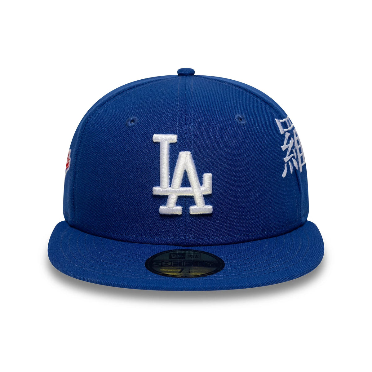 LA Dodgers MLB Poly Kanji Blue New Era 59FIFTY Fitted Cap, front view showing raised white embroidered LA logo on the blue crown and white kanji characters on the side, with a black 59FIFTY size sticker on the visor.