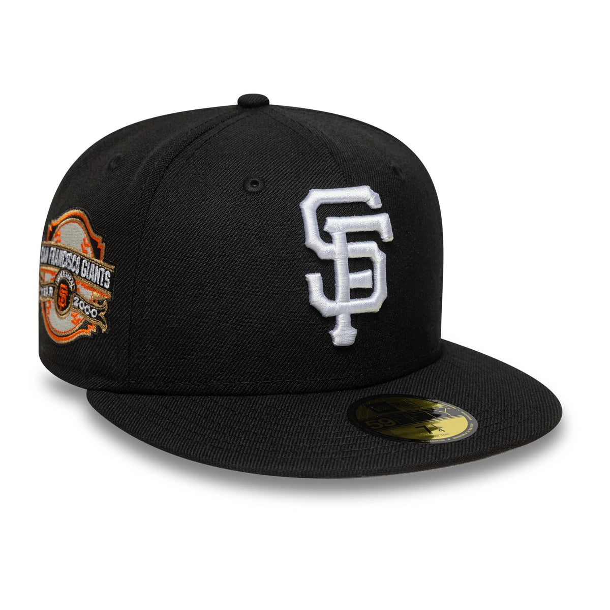 San Francisco Giants MLB Black New Era 59FIFTY Fitted Cap, three-quarter view showing the white raised embroidered SF logo on the front panel, a commemorative patch on the side, and a gold 59FIFTY size sticker on the black flat visor.