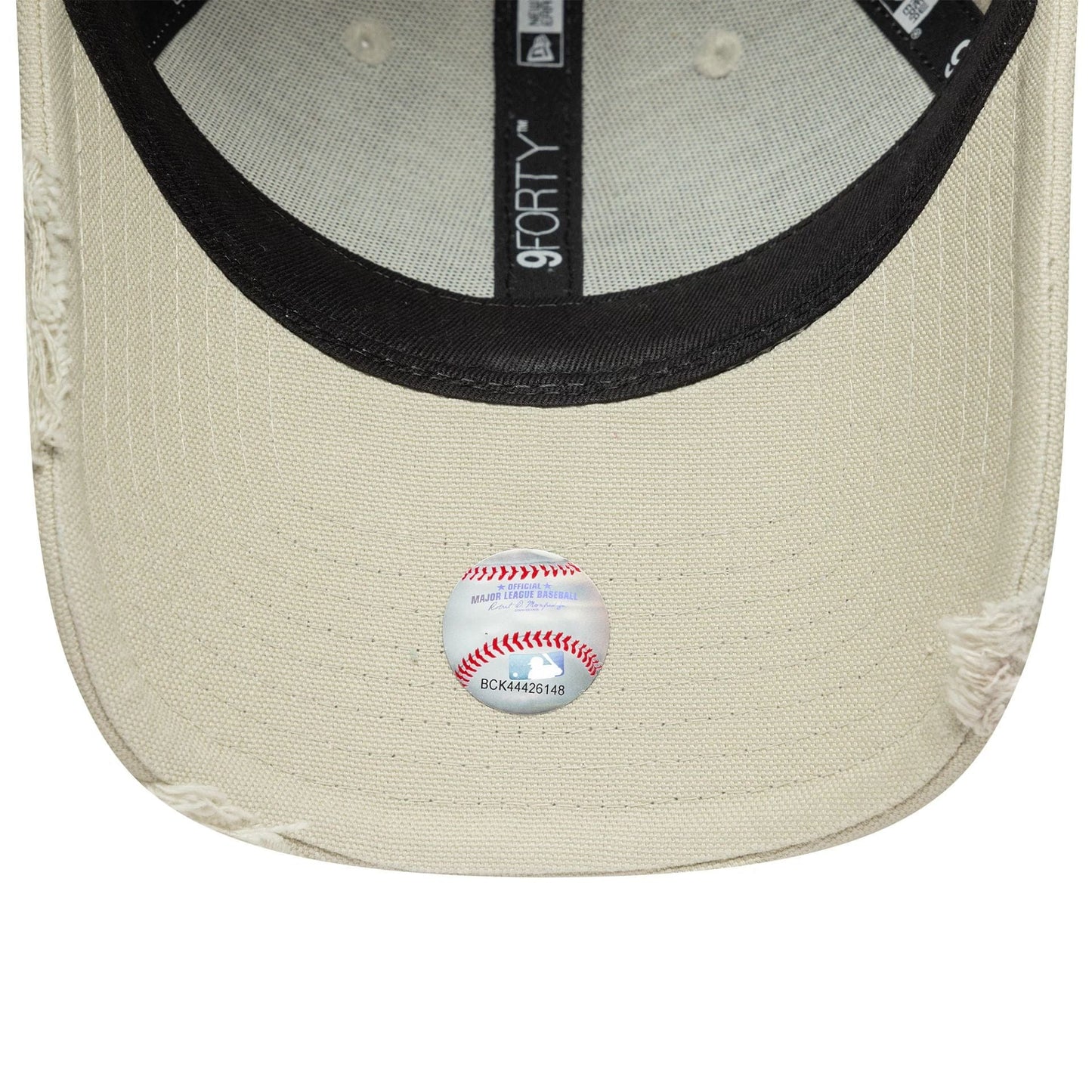 This is a New York Yankees Womens MLB Distressed Cream 9FORTY Adjustable Cap 5