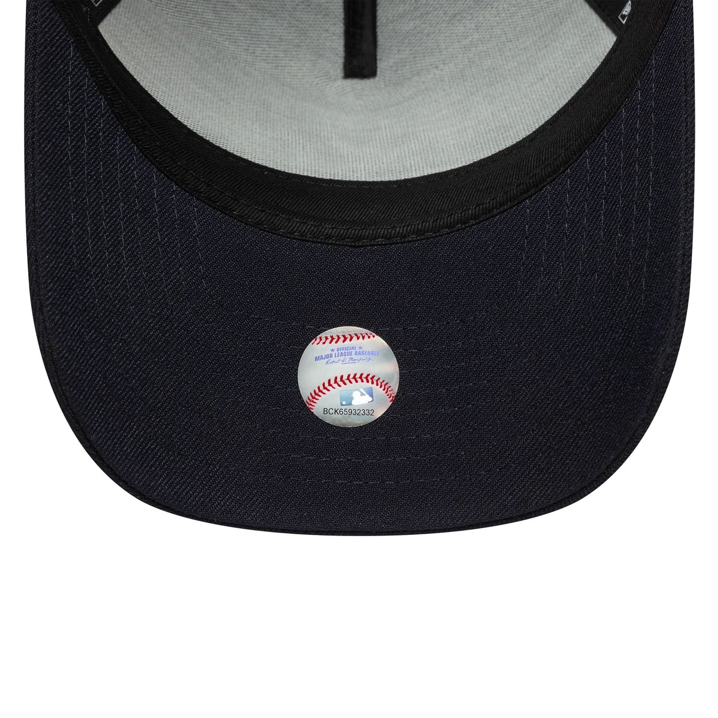 This is a New York Yankees MLB Tonal Icon Navy 9FORTY E-Frame Adjustable Cap 5