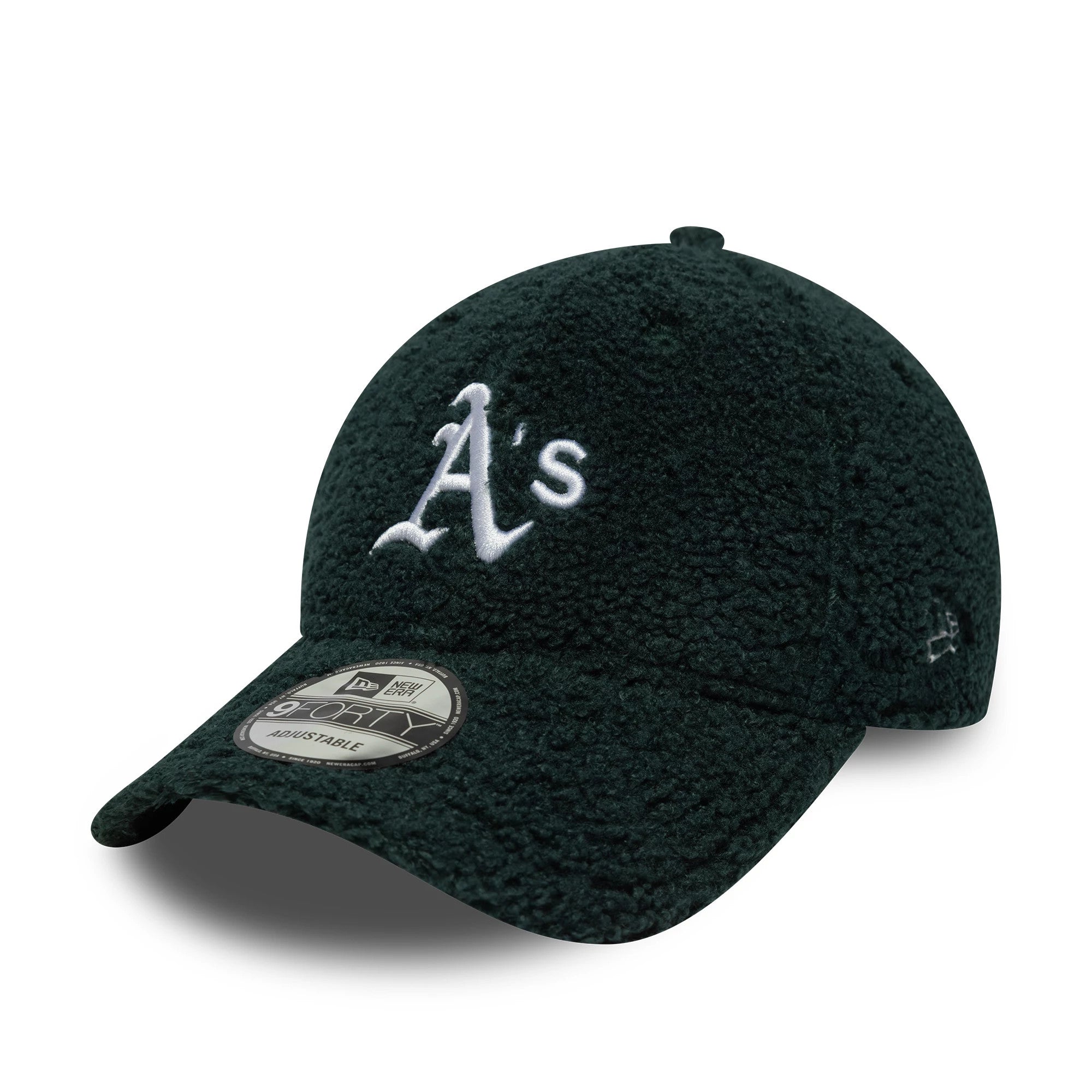 This is a Oakland Athletics MLB Winter Borg Dark Green 9FORTY Adjustable Cap 1