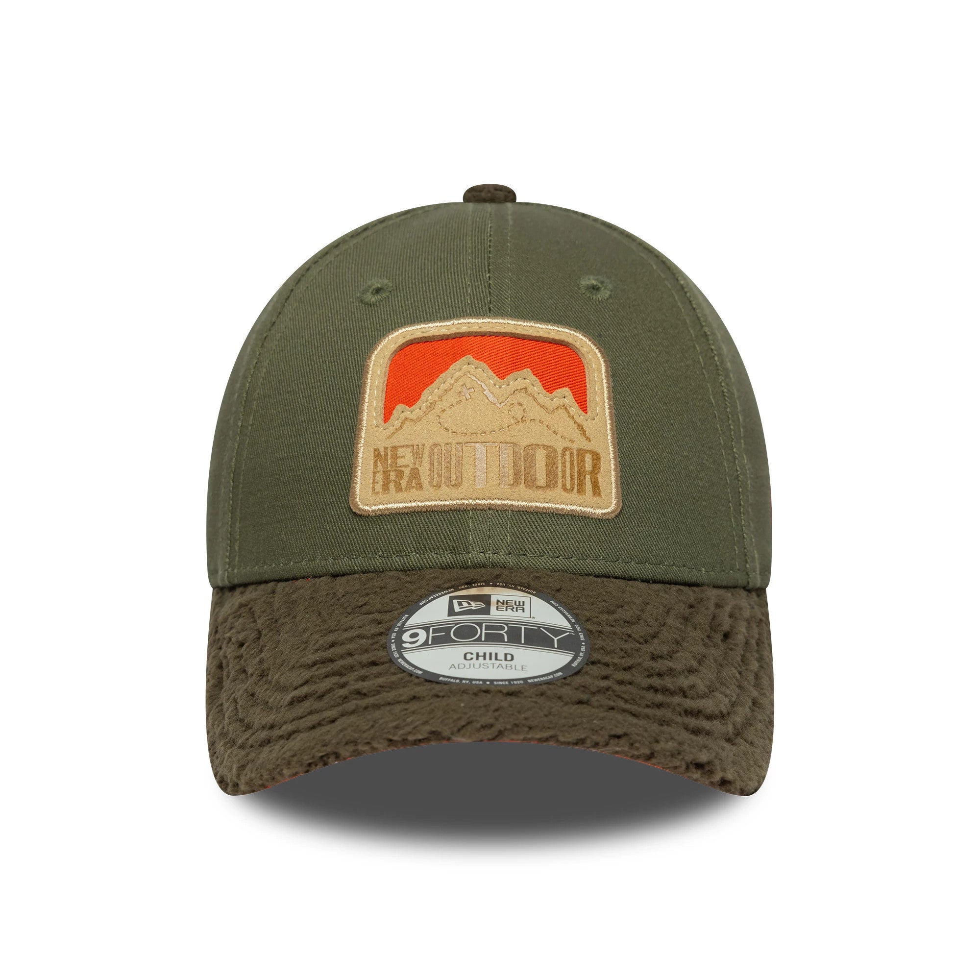 Child New Era Outdoor Green 9FORTY Adjustable Cap, front view showing a beige embroidered mountain patch with orange background on the green crown, and a textured dark green visor with the 9FORTY size sticker.