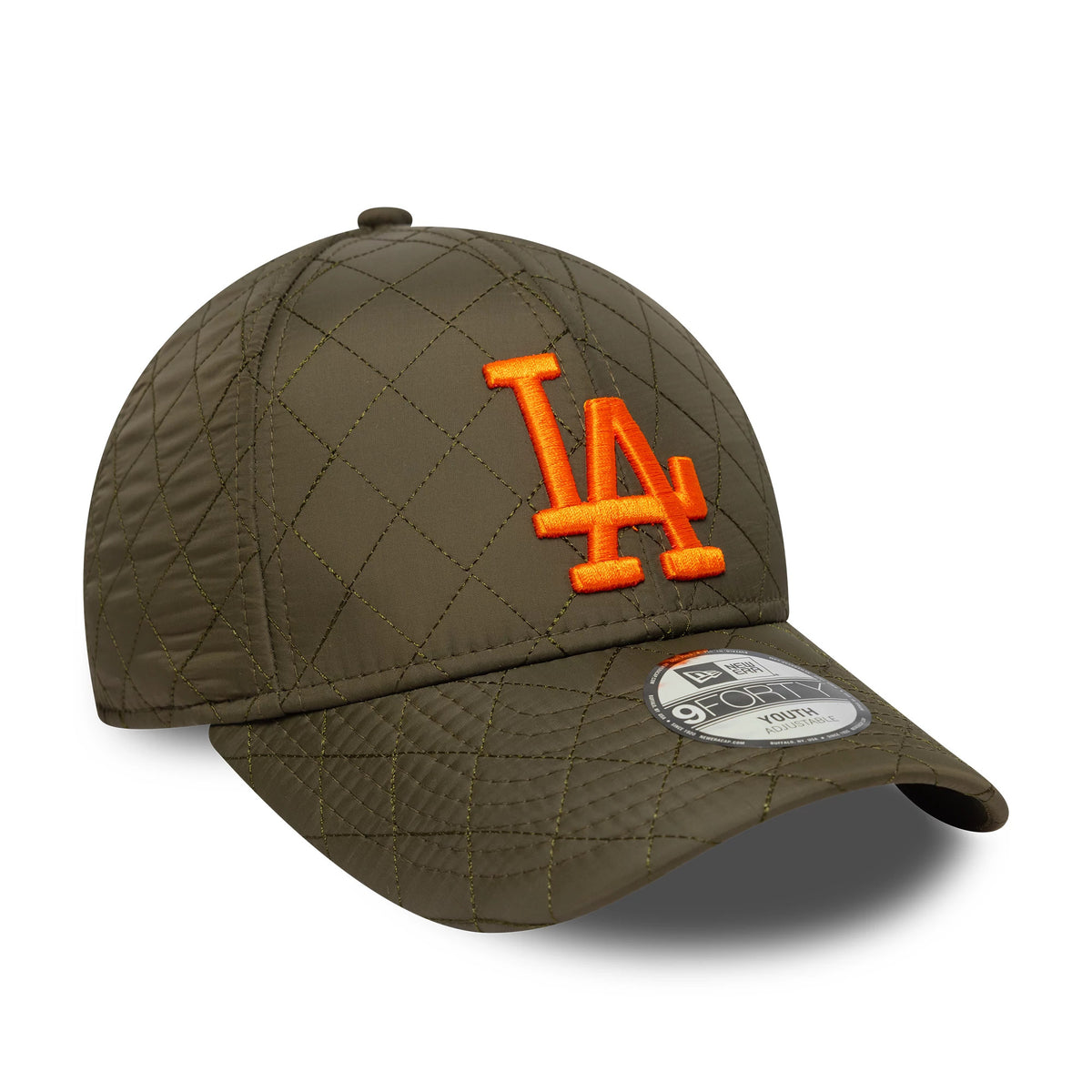 New York Yankees Youth MLB Quilted Dark Green New Era 9FORTY Adjustable Cap, three-quarter view showing the bright orange LA logo in raised embroidery on the quilted dark green crown and the 9FORTY size sticker on the curved visor.