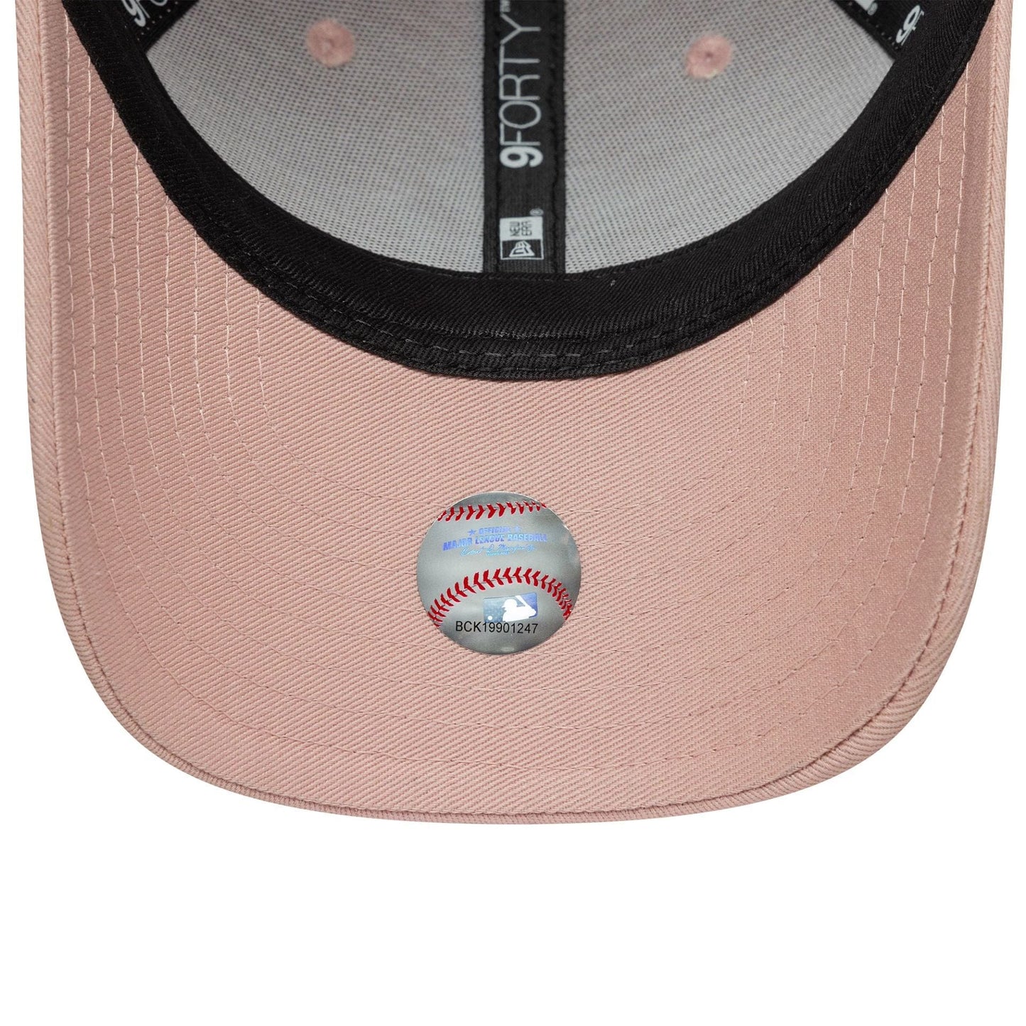 This is a New York Yankees Youth MLB Metallic Pastel Pink 9FORTY Adjustable Cap 5