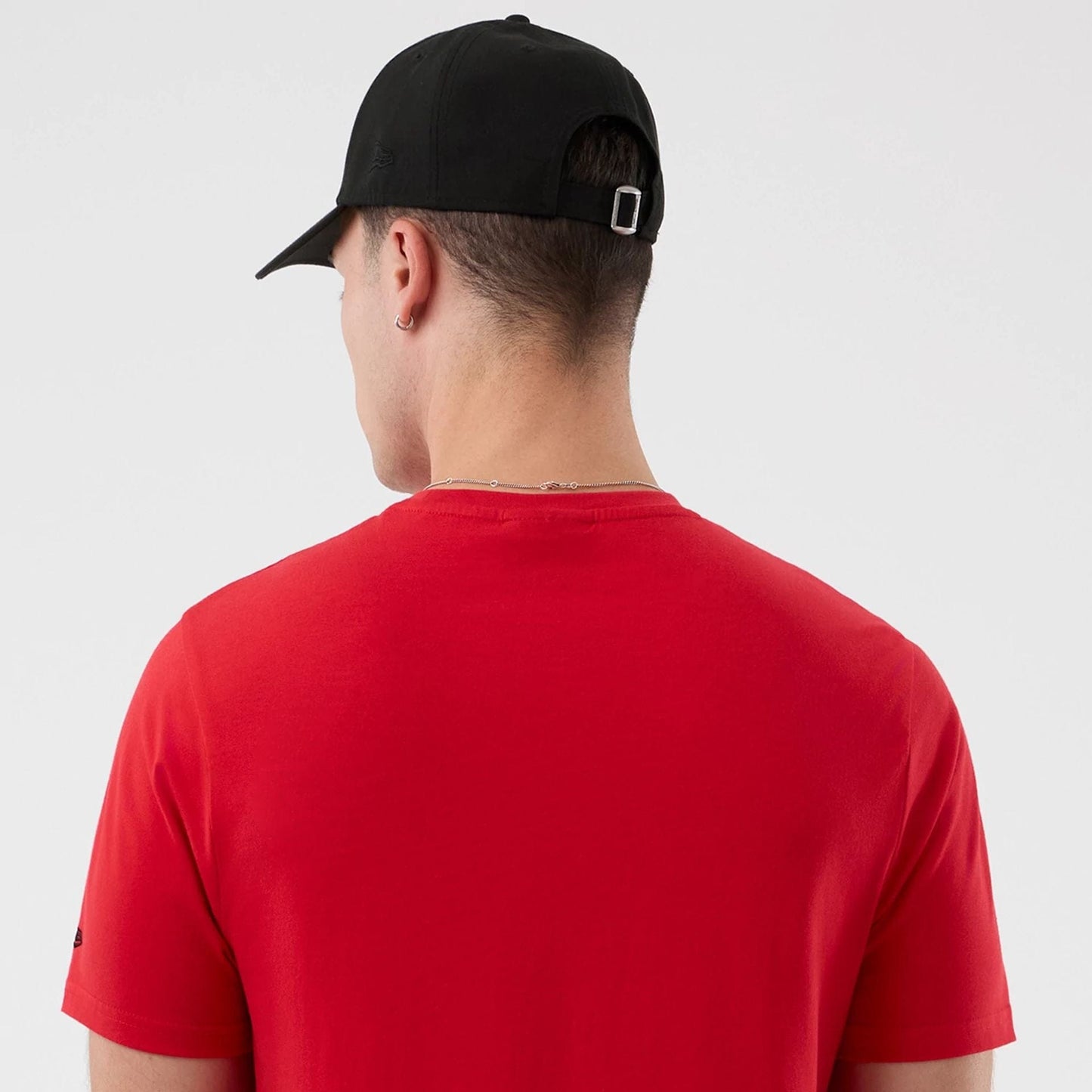 The Male model is wearing New York Yankees MLB Red T-Shirt 7