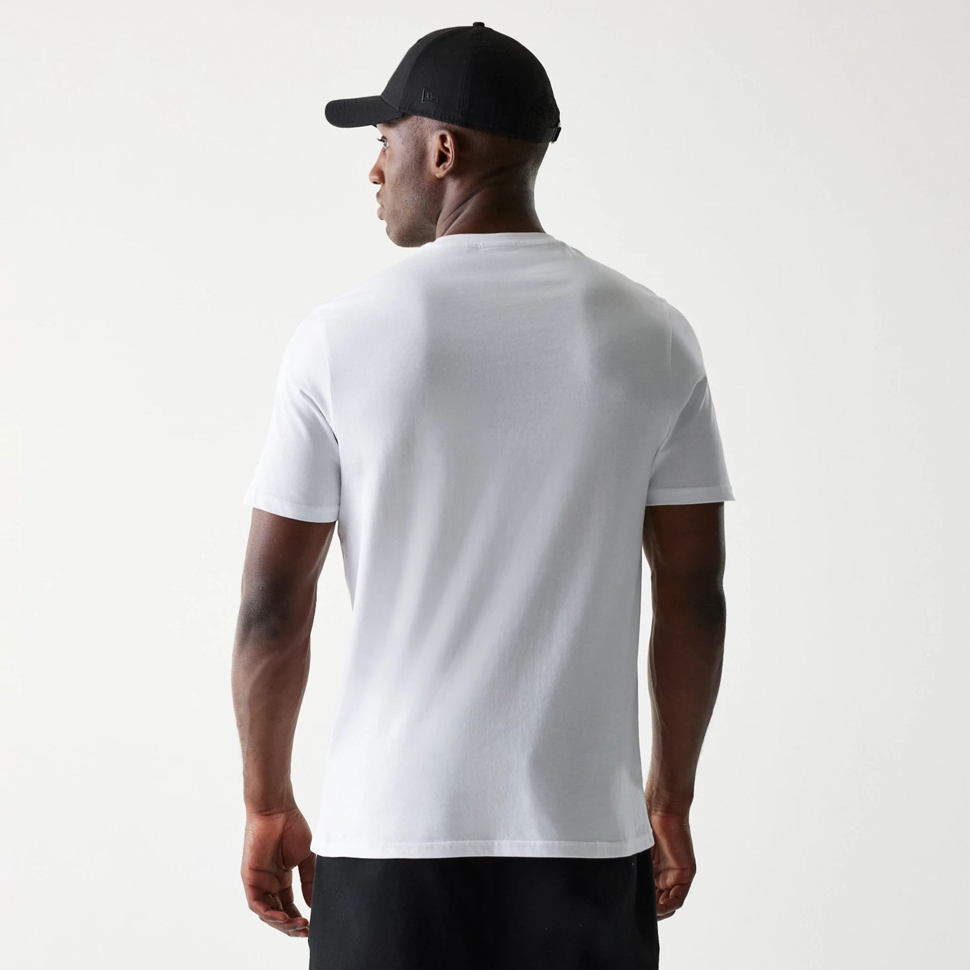 The Male model is wearing Chicago Bulls NBA Flame Graphic White T-Shirt 2