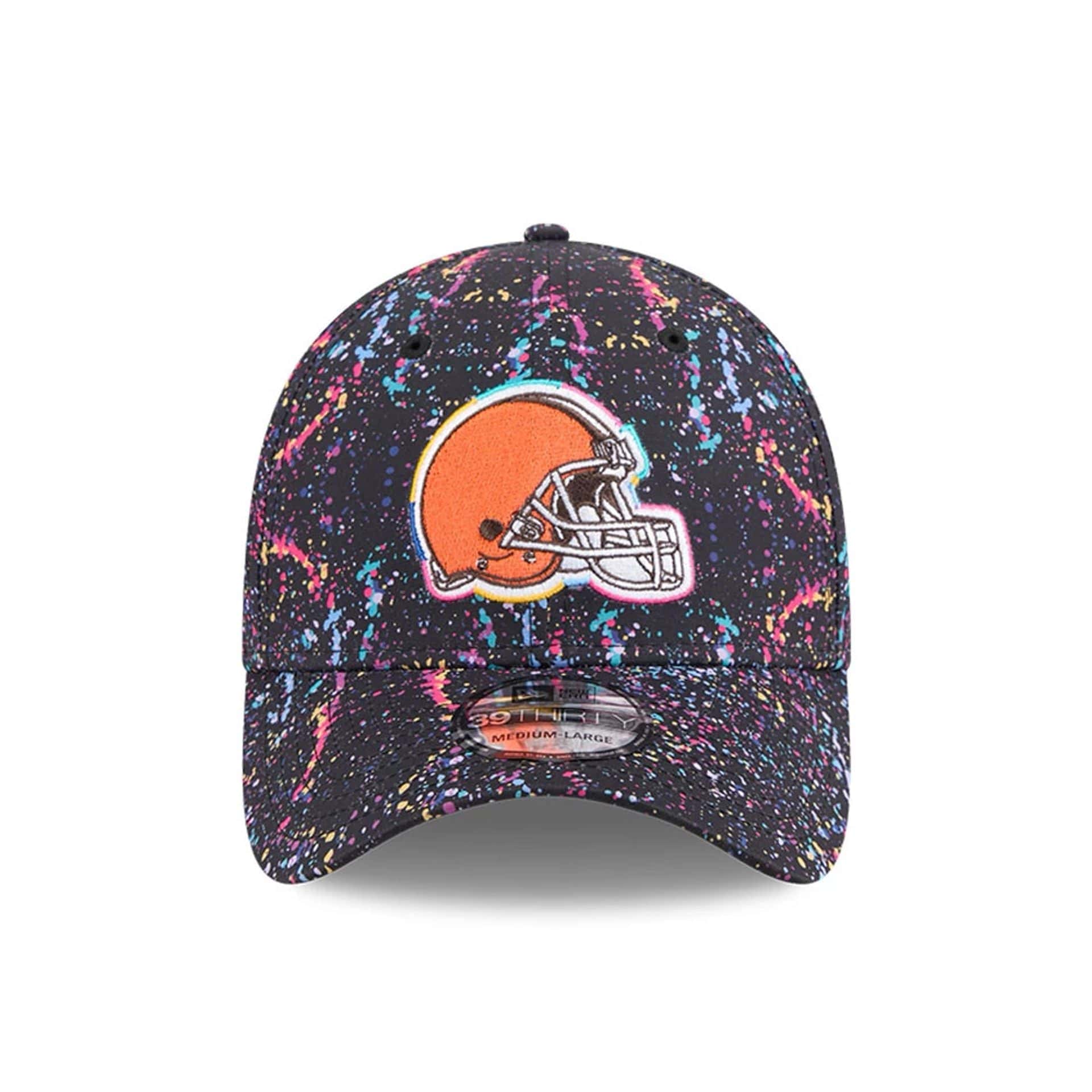 This is a Cleveland Browns NFL Crucial Catch 2025 Black 39THIRTY Stretch Fit Cap 2