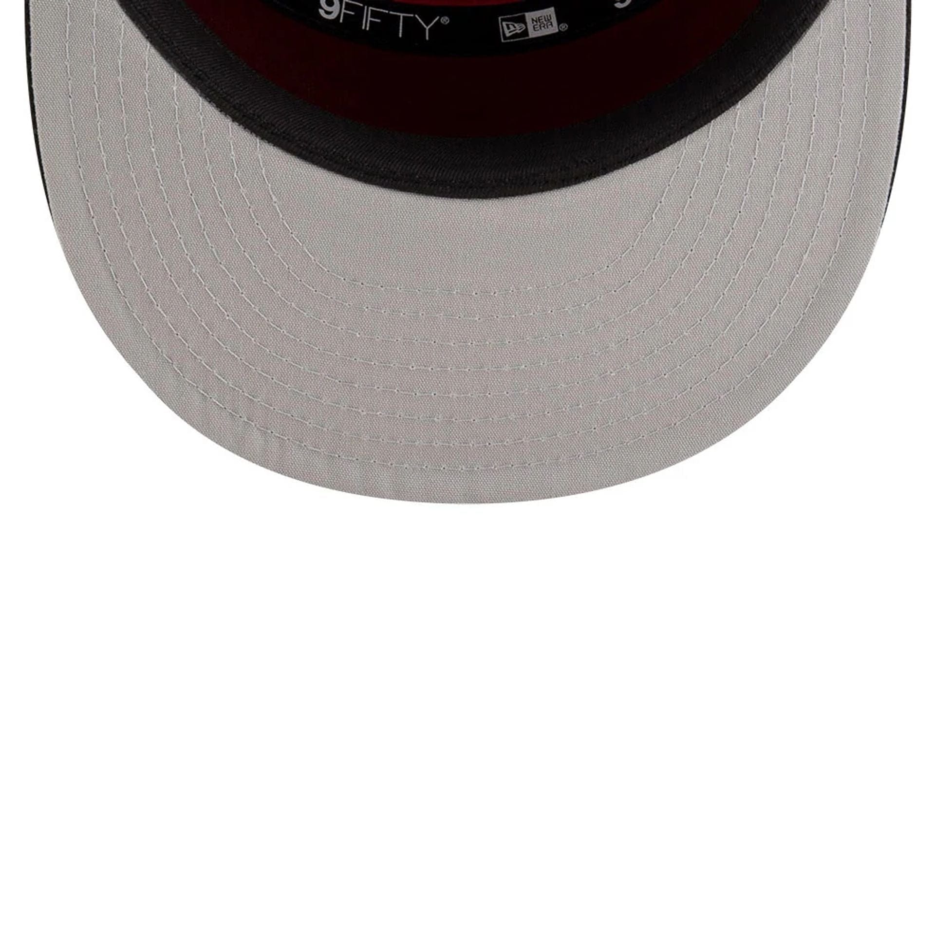 This is a Miami Heat NBA Tip Off 2025 Black 9FIFTY Split Panel Snapback Adjustable Cap 2