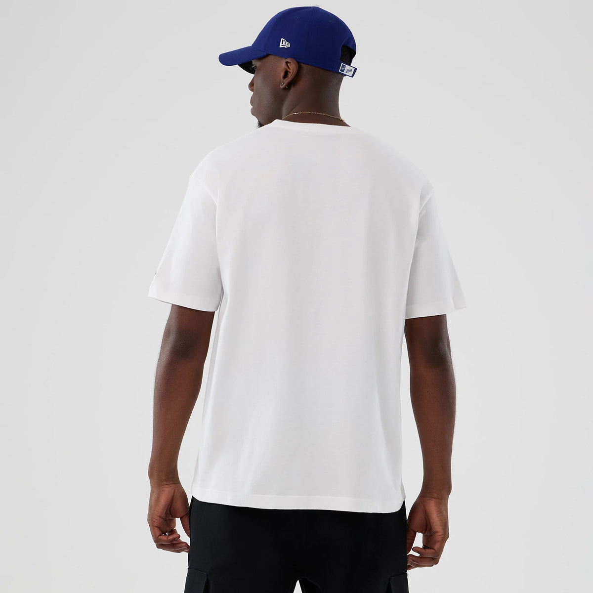 The Male model is wearing LA Dodgers MLB Lifestyle Graphic White T-Shirt 2
