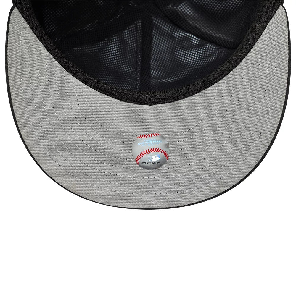 Pittsburgh Pirates MLB Gore-Tex Black New Era 59FIFTY Fitted Cap, inside view showing the grey undervisor with a baseball graphic sticker, black sweatband, and branded taping lining the interior.