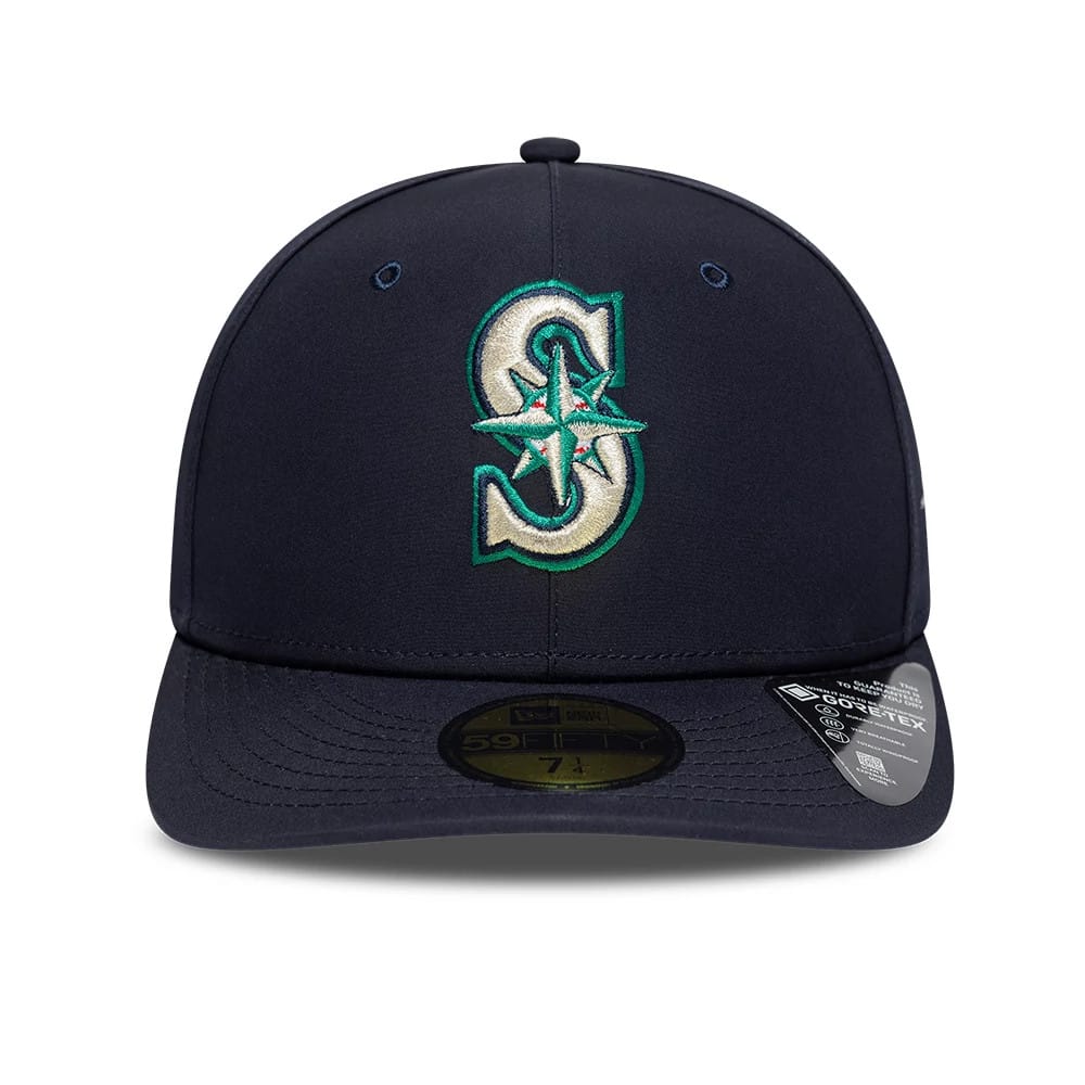 Seattle Mariners MLB Gore-Tex Navy New Era 59FIFTY Fitted Cap, front view showing the teal and white embroidered S logo with a nautical star, a curved navy visor, and a gold 59FIFTY size sticker on the visor.