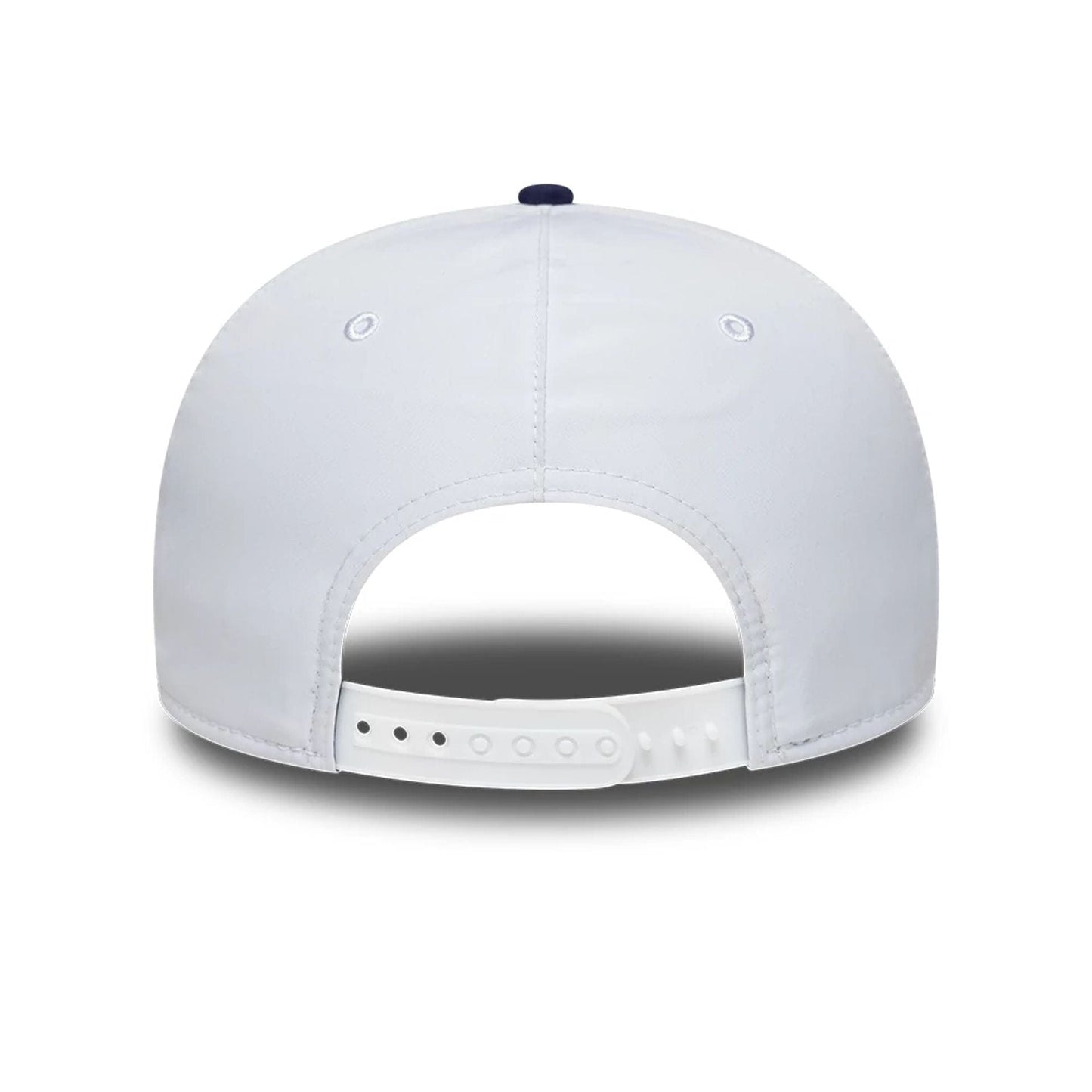 This is a New York Yankees MLB Gore-Tex White 9SEVENTY Stretch Snap Adjustable Cap 7