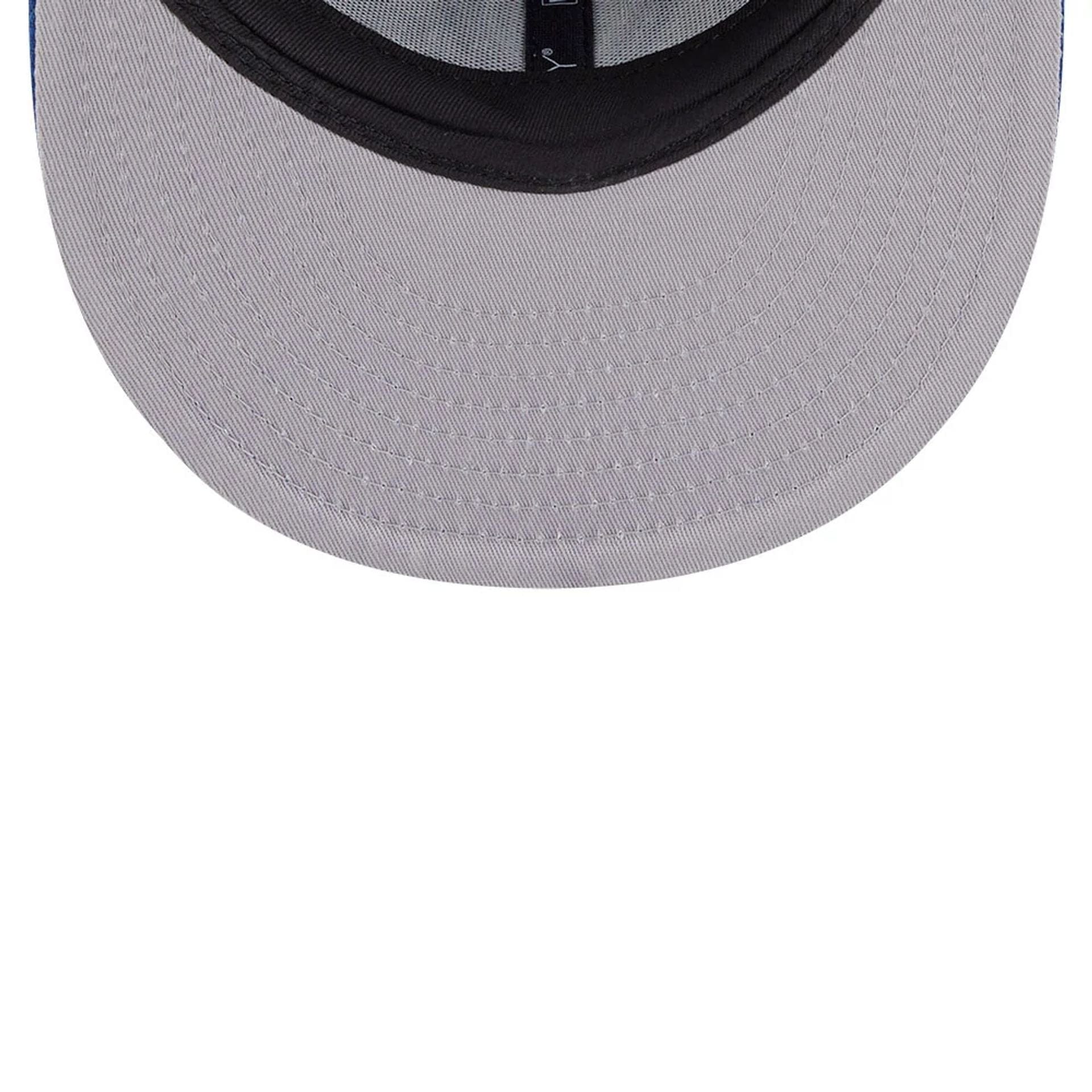 Pictured is this Indianapolis Colts NFL x Nickelodeon black 59FIFTY Fitted cap. 2