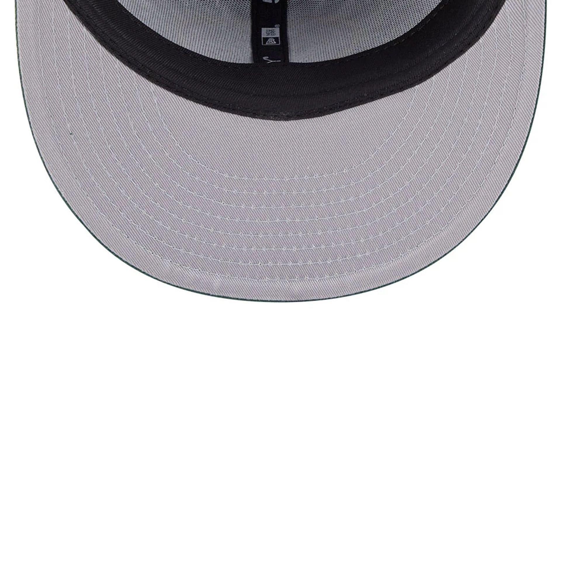 Pictured is this Green Bay Packers NFL x Nickelodeon black 59FIFTY Fitted cap. 2