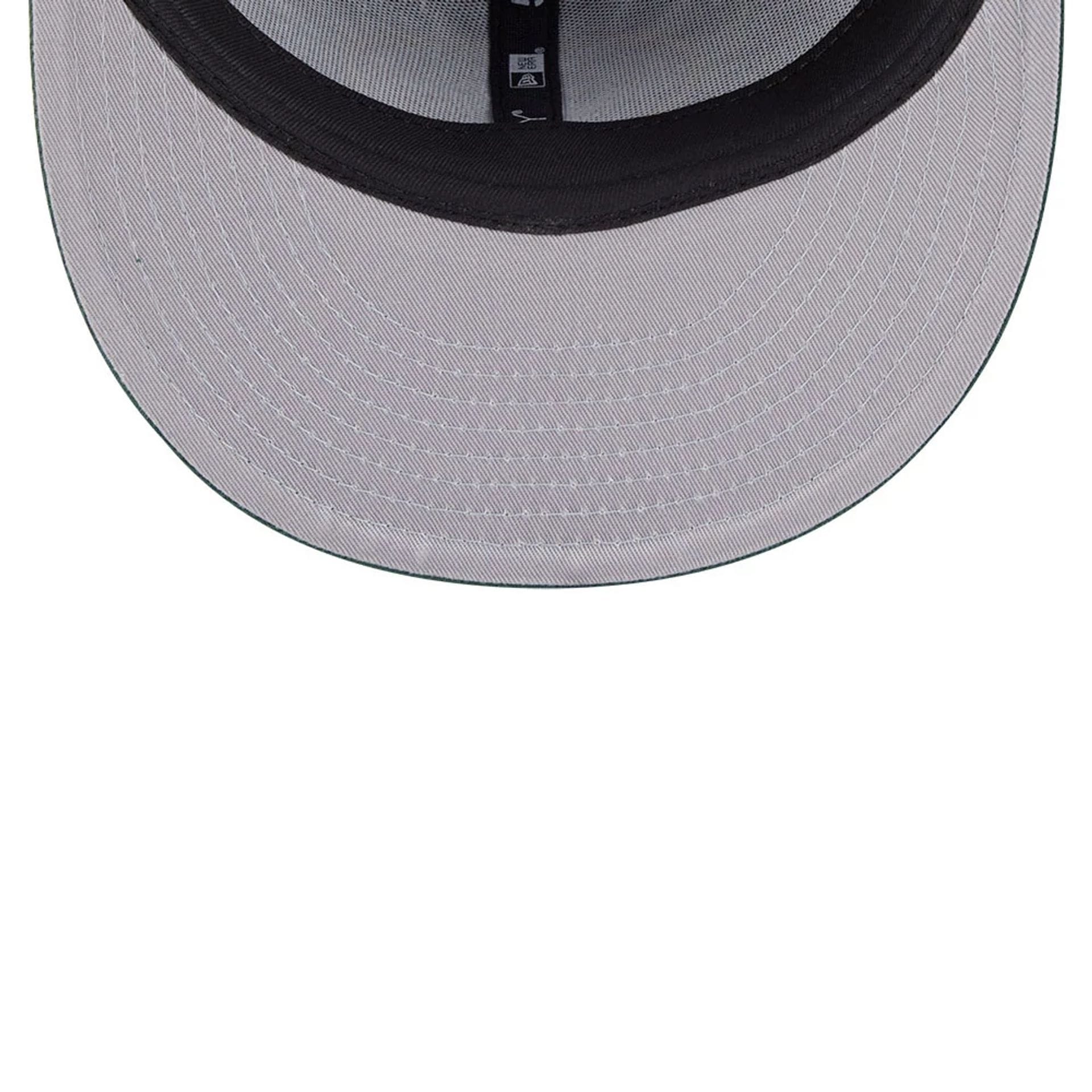 Pictured is this Green Bay Packers NFL x Nickelodeon black 59FIFTY Fitted cap. 2