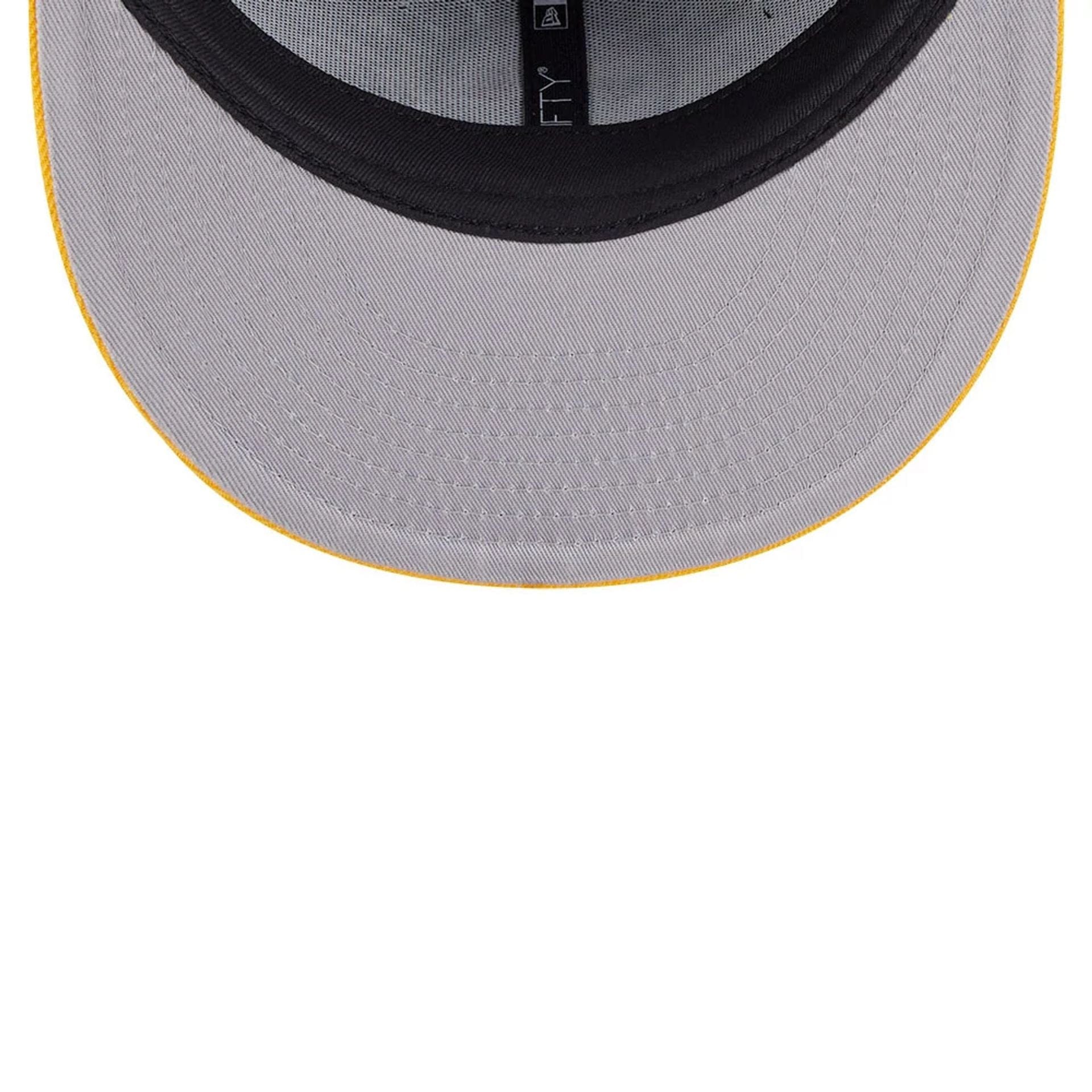 Pictured is this Pittsburgh Steelers NFL x Nickelodeon black 59FIFTY Fitted cap. 2