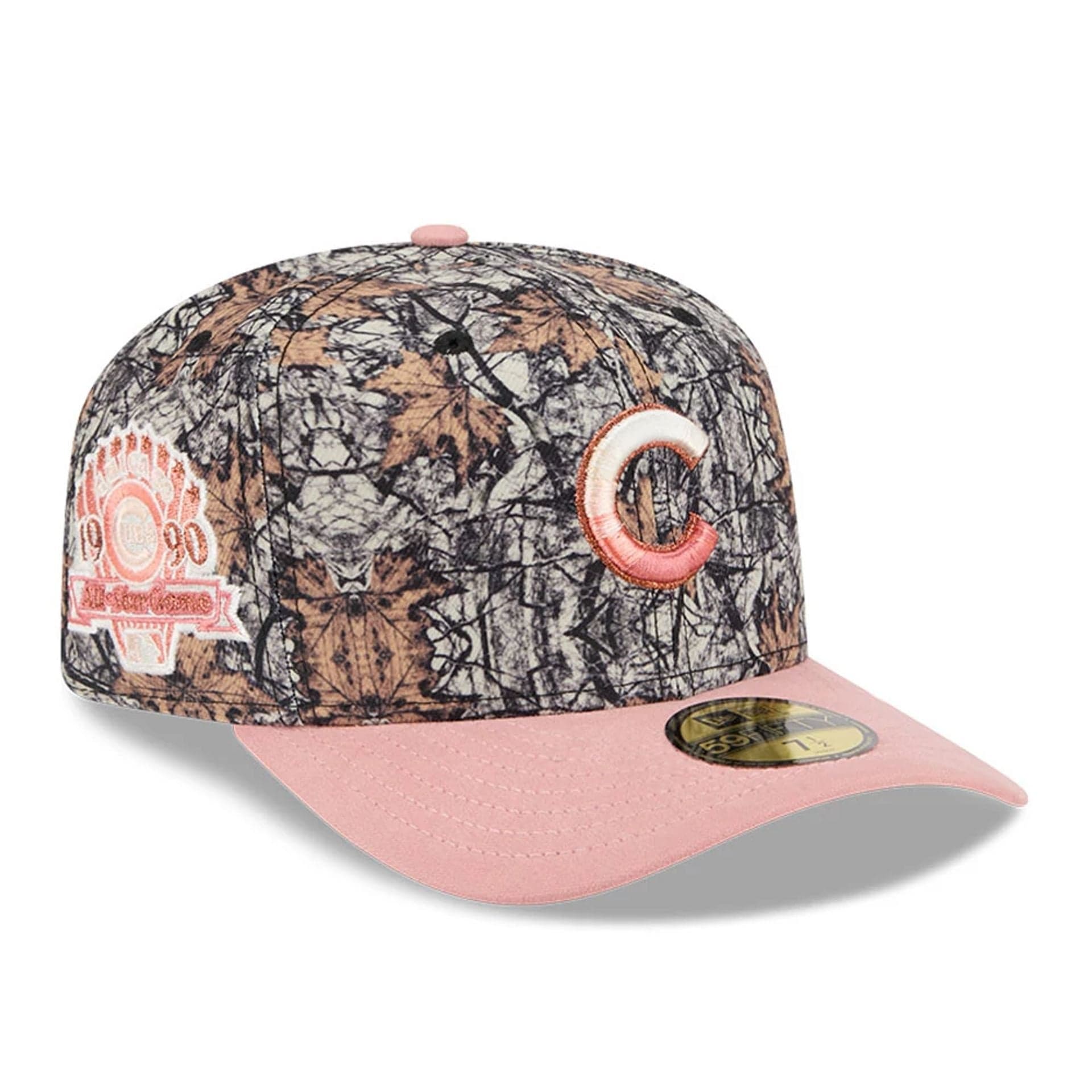 This is a Chicago Cubs Gradient Real Tree All Over Print 59FIFTY Fitted Cap 1