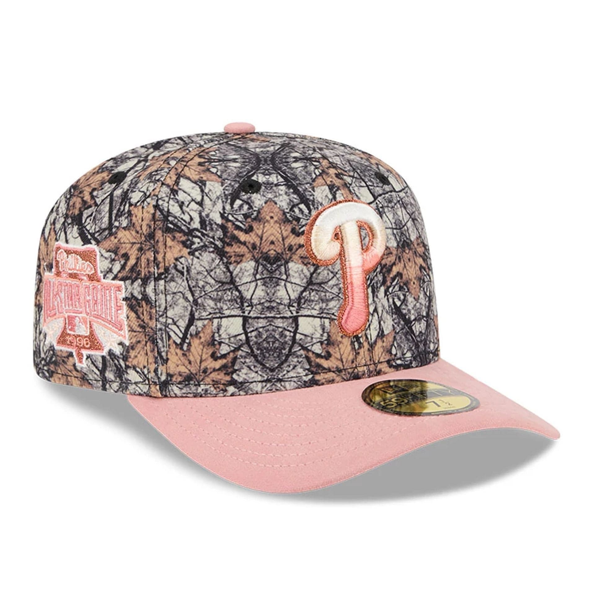 This is a Philadelphia Phillies Gradient Real Tree All Over Print 59FIFTY Fitted Cap 1