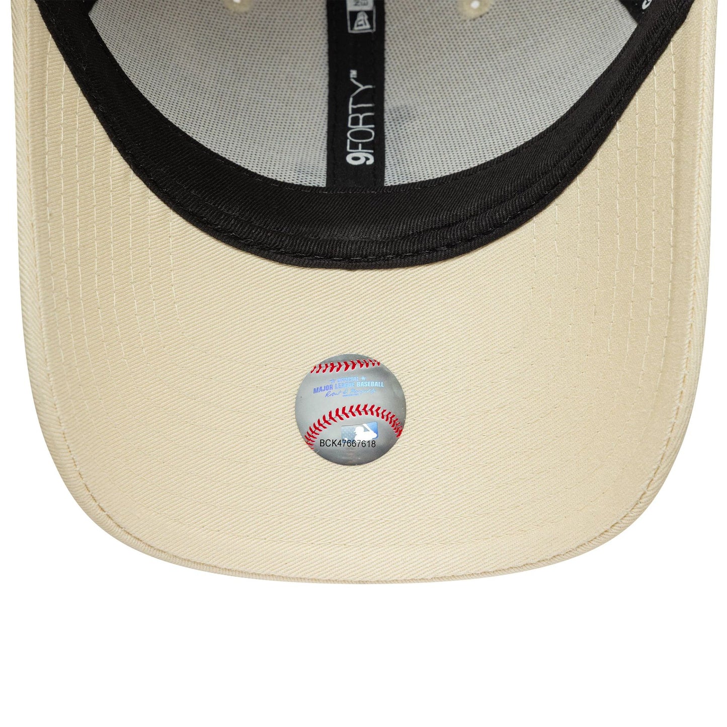 This is a LA Dodgers MLB Animal Infill Light Beige 9FORTY Adjustable Cap 7