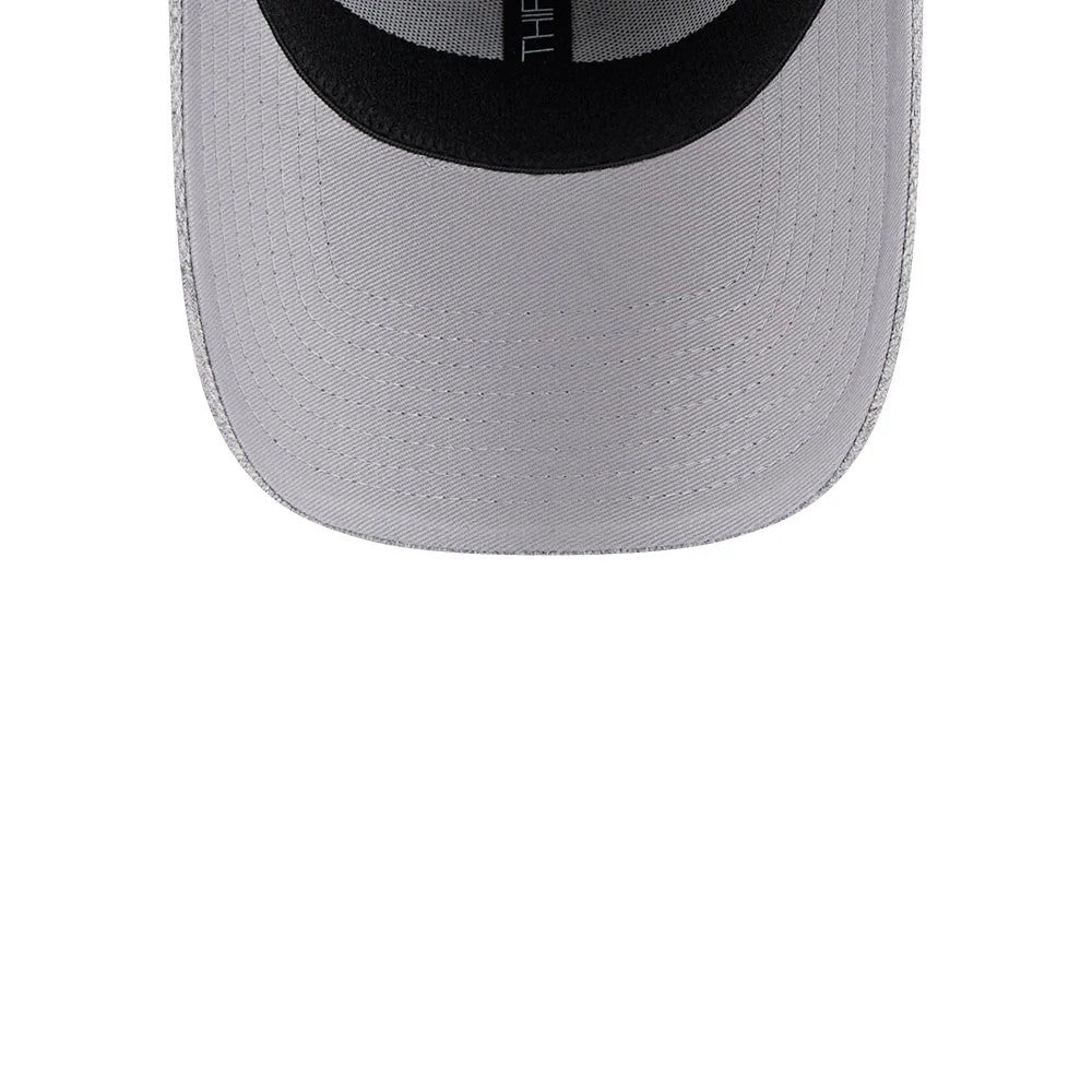 Pictured is this NBA Heather Chicago Bulls 39THIRTY Stretch Fit cap in grey. 7
