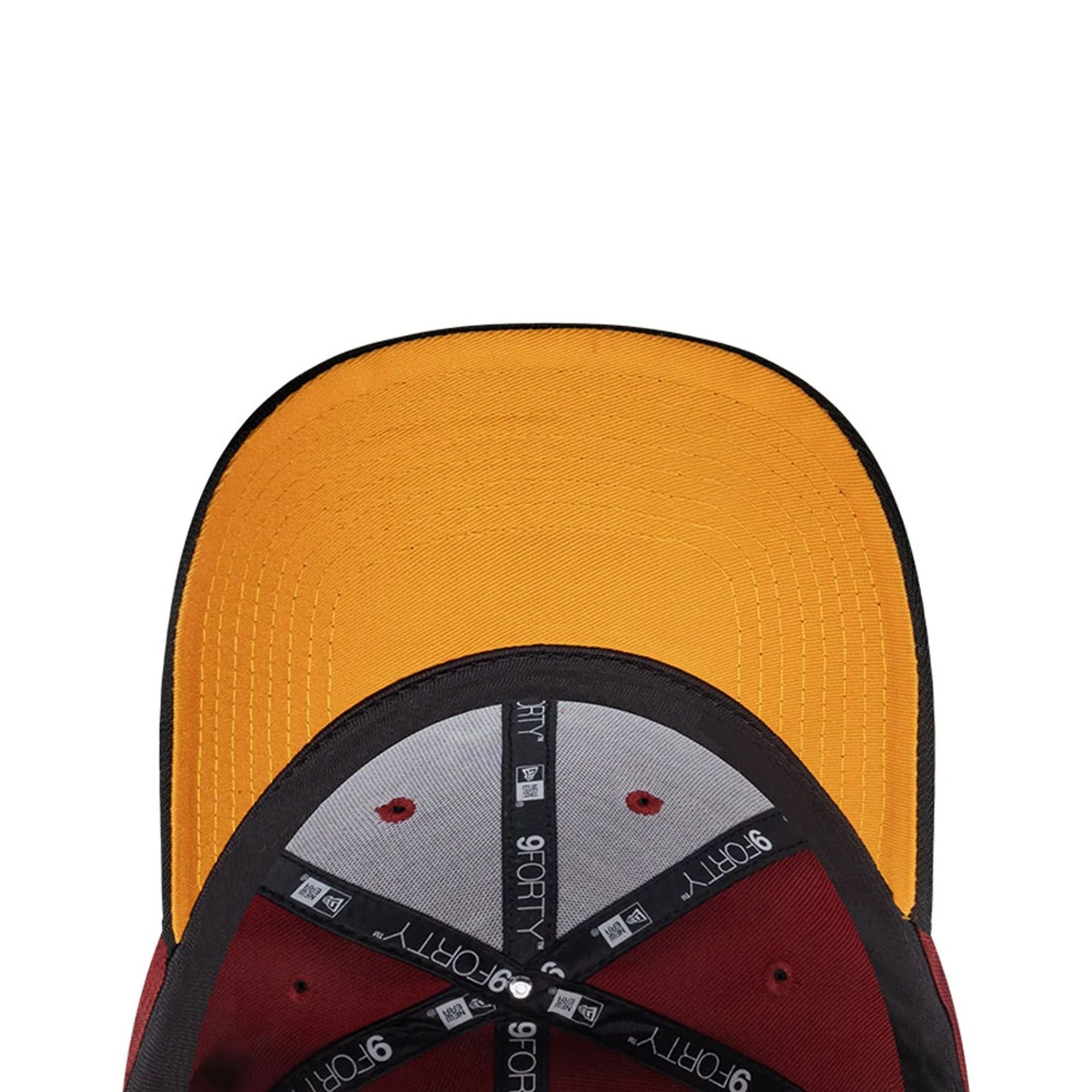 This is a New York Yankees MLB City Element Peru Red 9FORTY Adjustable Cap 2