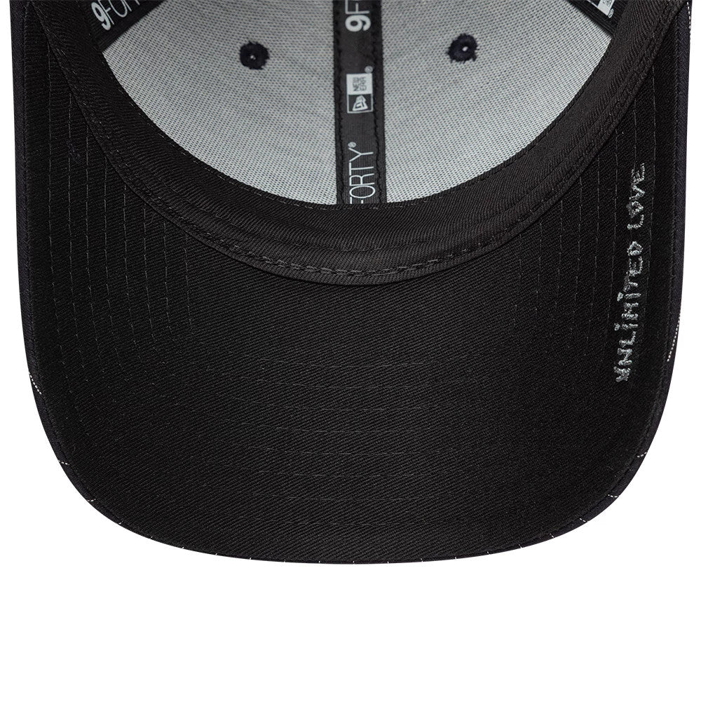 This is a New Era X Zadig & Voltaire Navy 9FORTY Adjustable Cap 2