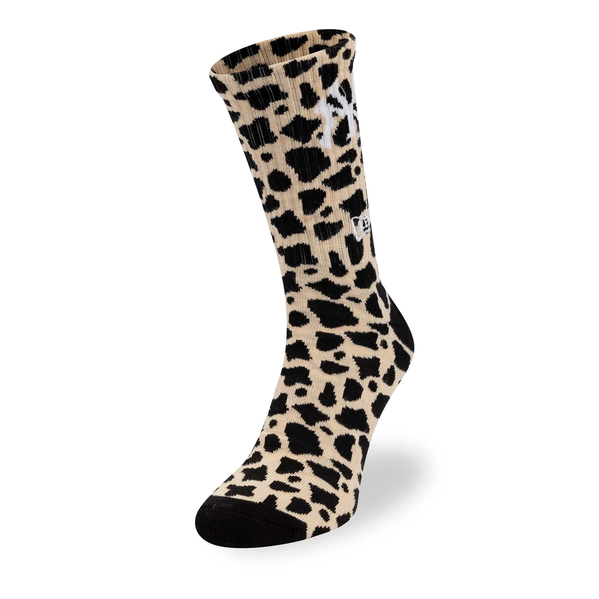Pictured is this MLB Cow New York Yankees Crew Socks in black. 1