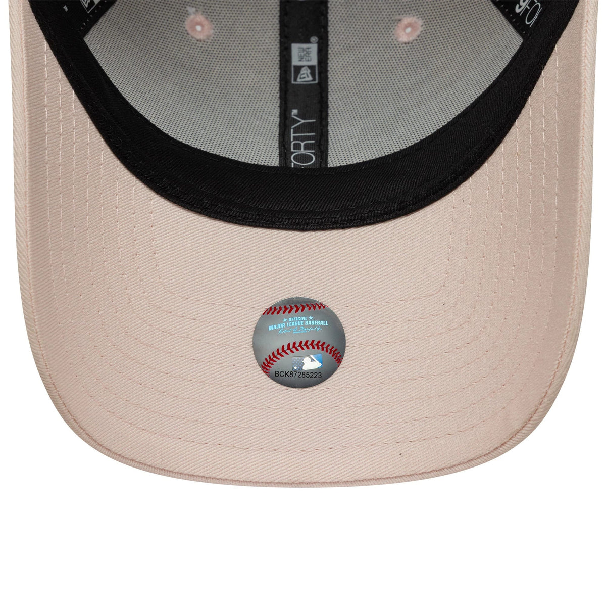Pictured is this Womens MLB League Essential Midi LA Dodgers 9FORTY in pastel pink. 5