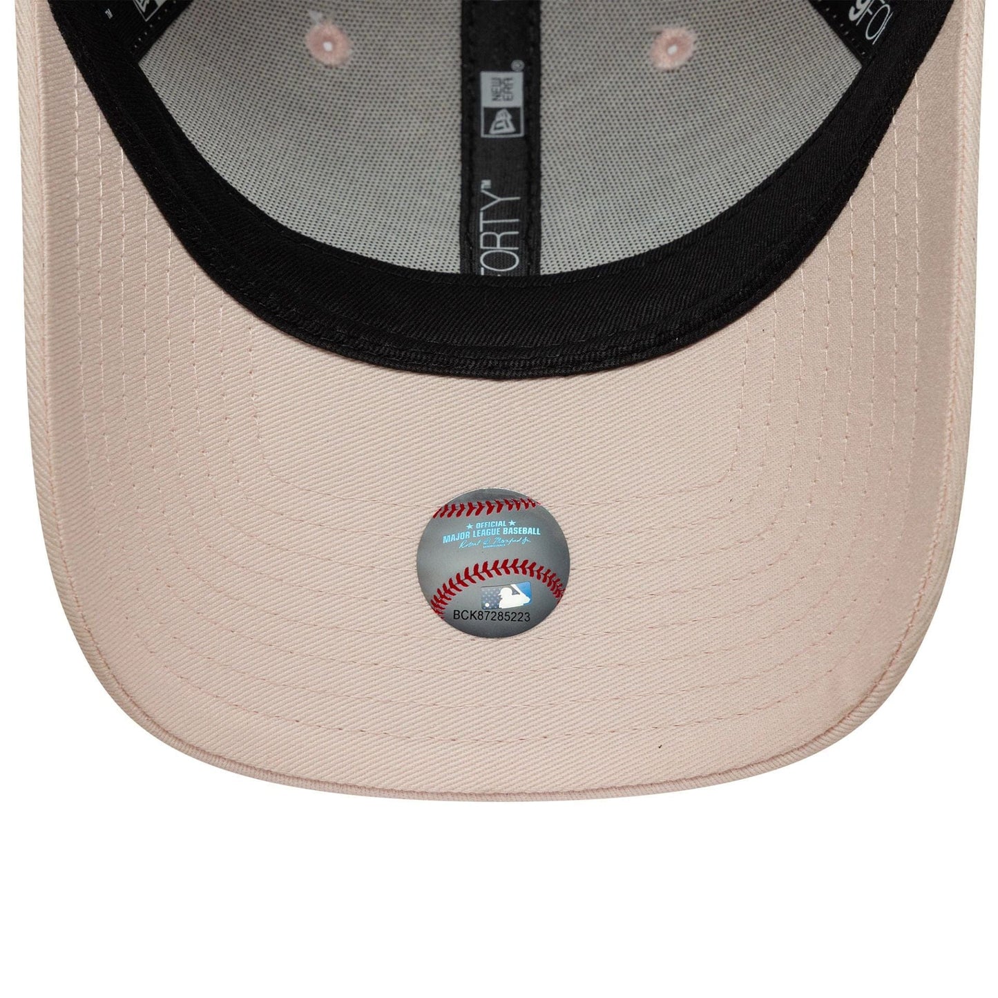 Pictured is this Womens MLB League Essential Midi LA Dodgers 9FORTY in pastel pink. 5