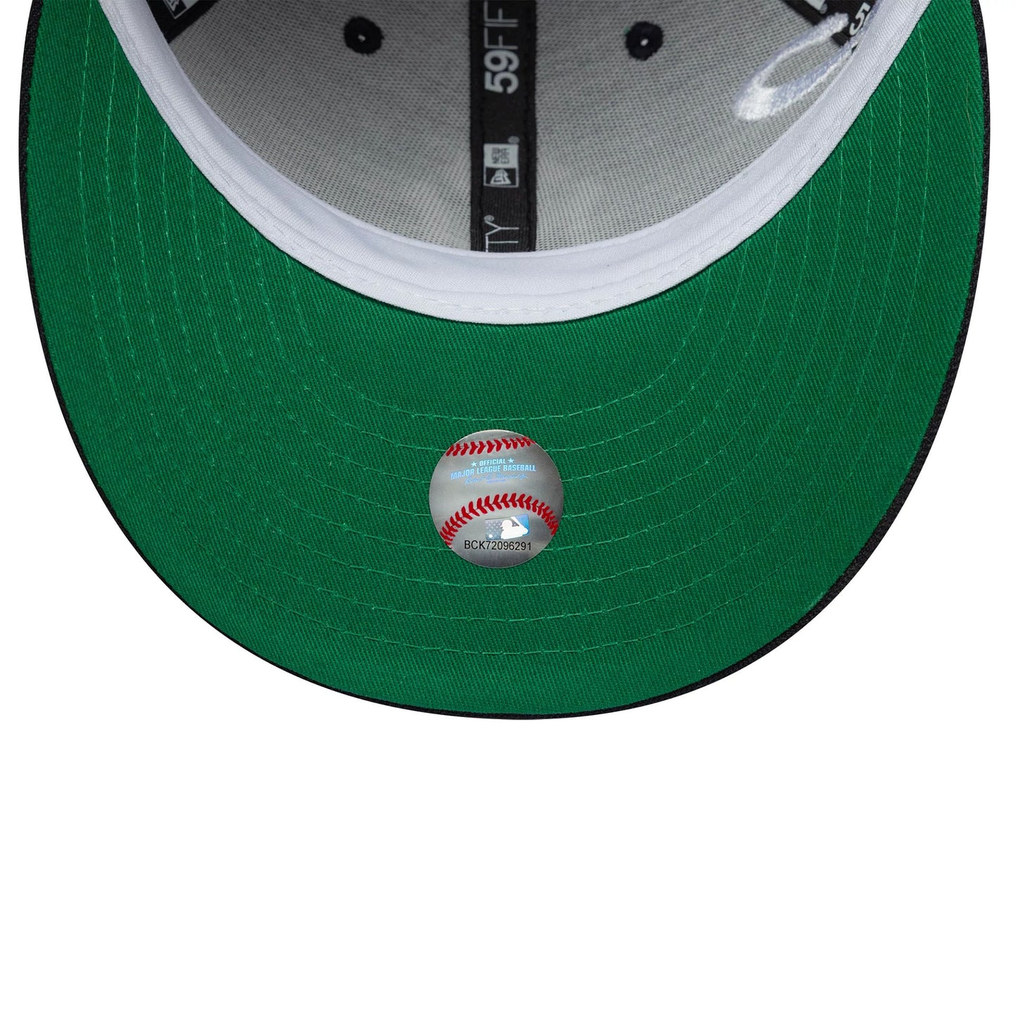 Pictured is this MLB Est Script New York Yankees Low Profile 59FIFTY Fitted in navy. 6