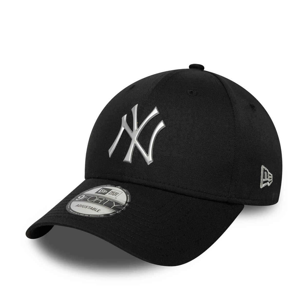 Pictured is this MLB Metallic New York Yankees 9FORTY in black. 1