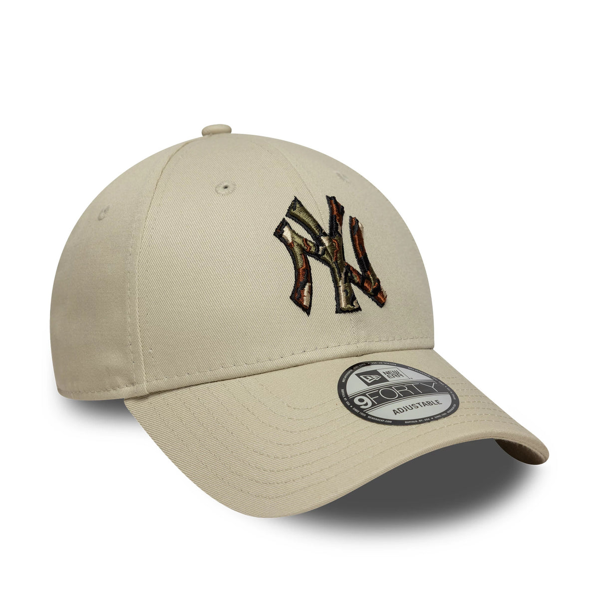 New York Yankees MLB Outline Camo Cream New Era 9FORTY Cap, three-quarter view showing the raised camo-printed NY logo in green and brown on the front panel, with a curved visor and 9FORTY size sticker on top.