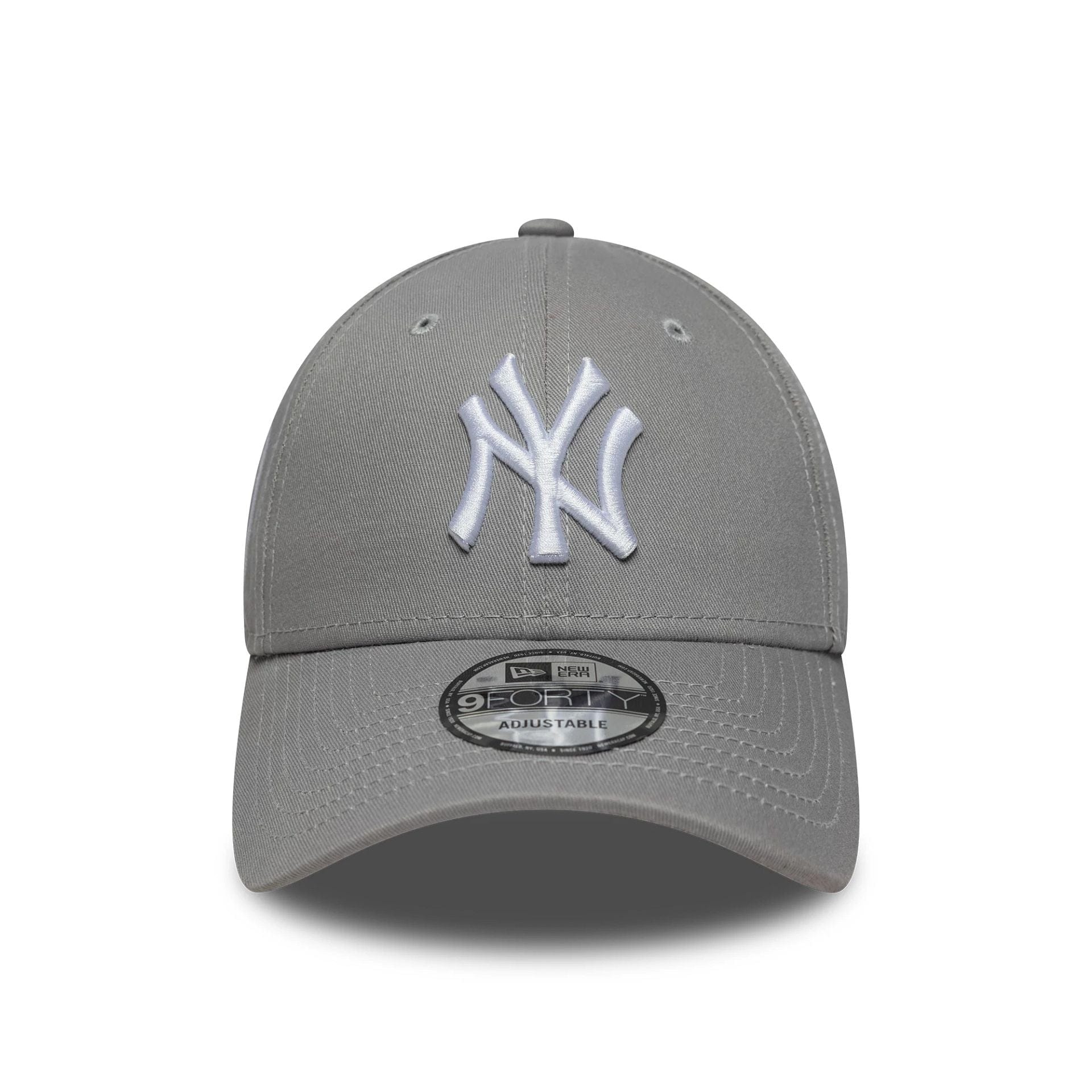 Pictured is this MLB Side Patch New York Yankees 9FORTY in grey. 2
