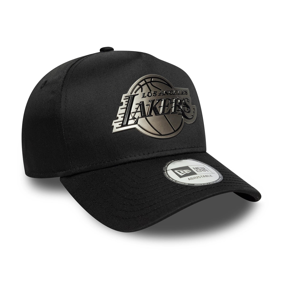 LA Lakers NBA Metallic Black New Era 9FORTY E-Frame Cap, three-quarter view showing the raised silver Lakers logo on the front panel, paired with a curved black visor and a 9FORTY size sticker on the top.